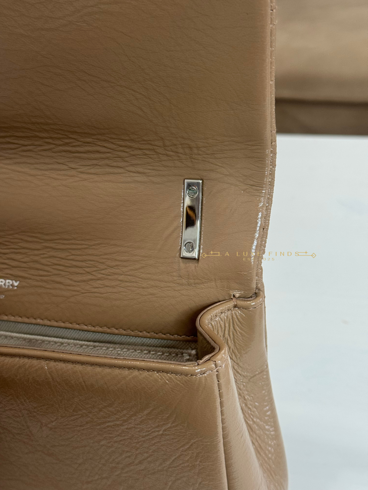 BURBERRY Small Lola Beige Quilted Leather with Resin Strap