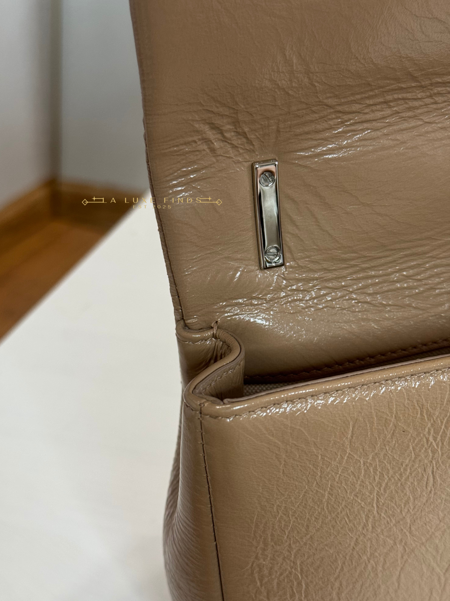 BURBERRY Small Lola Beige Quilted Leather with Resin Strap