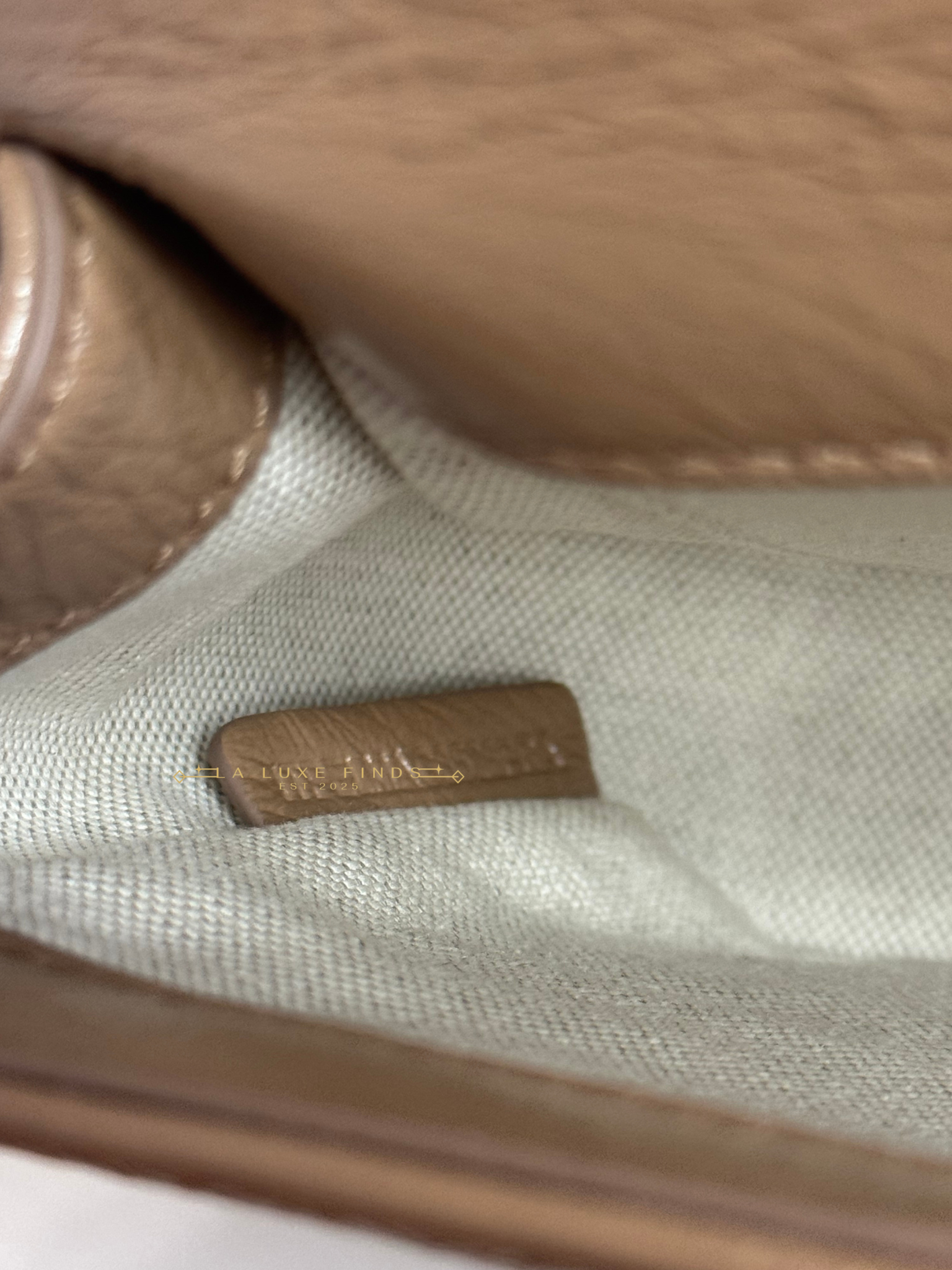 BURBERRY Small Lola Beige Quilted Leather with Resin Strap