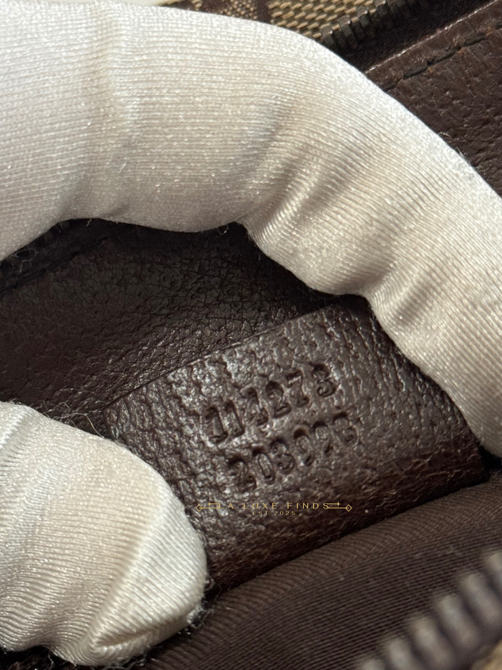 GUCCI GG Canvas Joy Crossbody