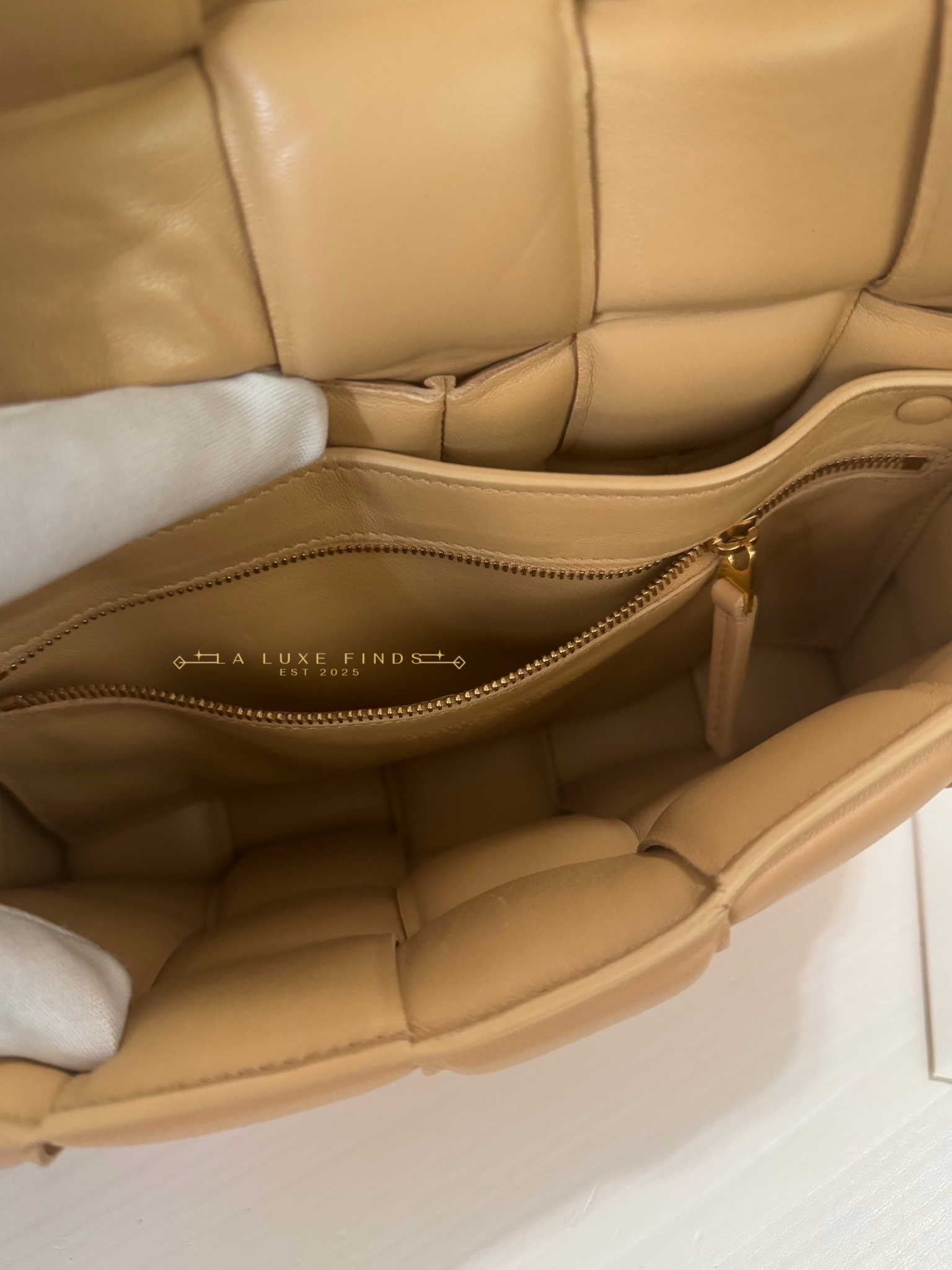 BOTTEGA VENETTA Padded Cassette