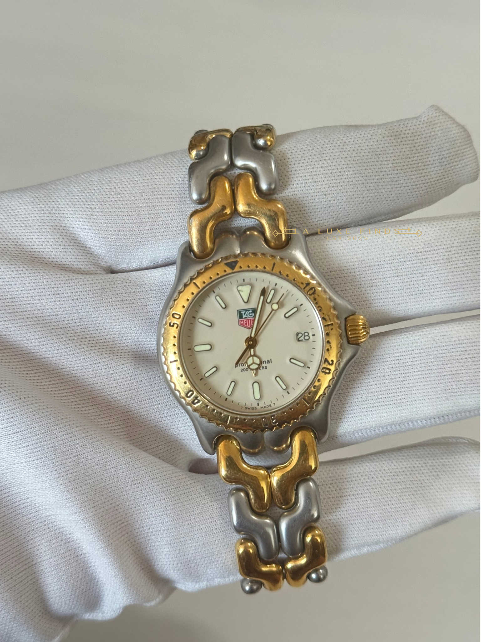 TAG HEUER 34mm Women’s Watch