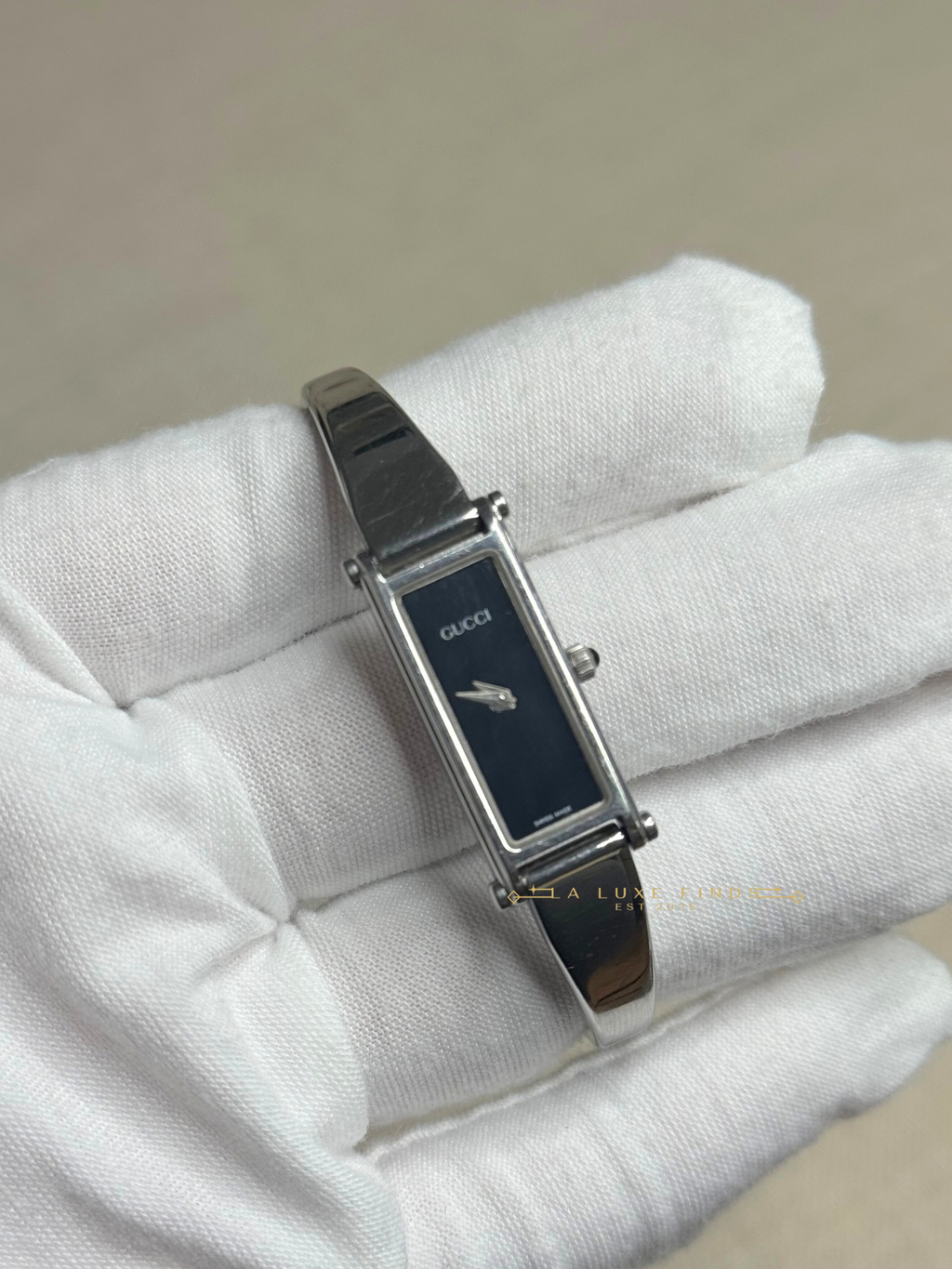 GUCCI 1500L 12mm Women's Bangle Watch