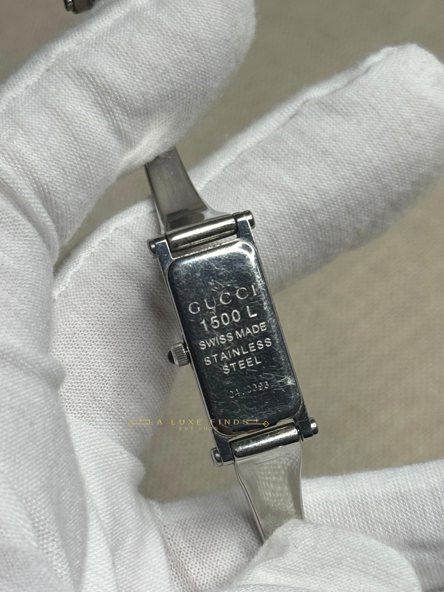 GUCCI 1500L 12mm Women's Bangle Watch