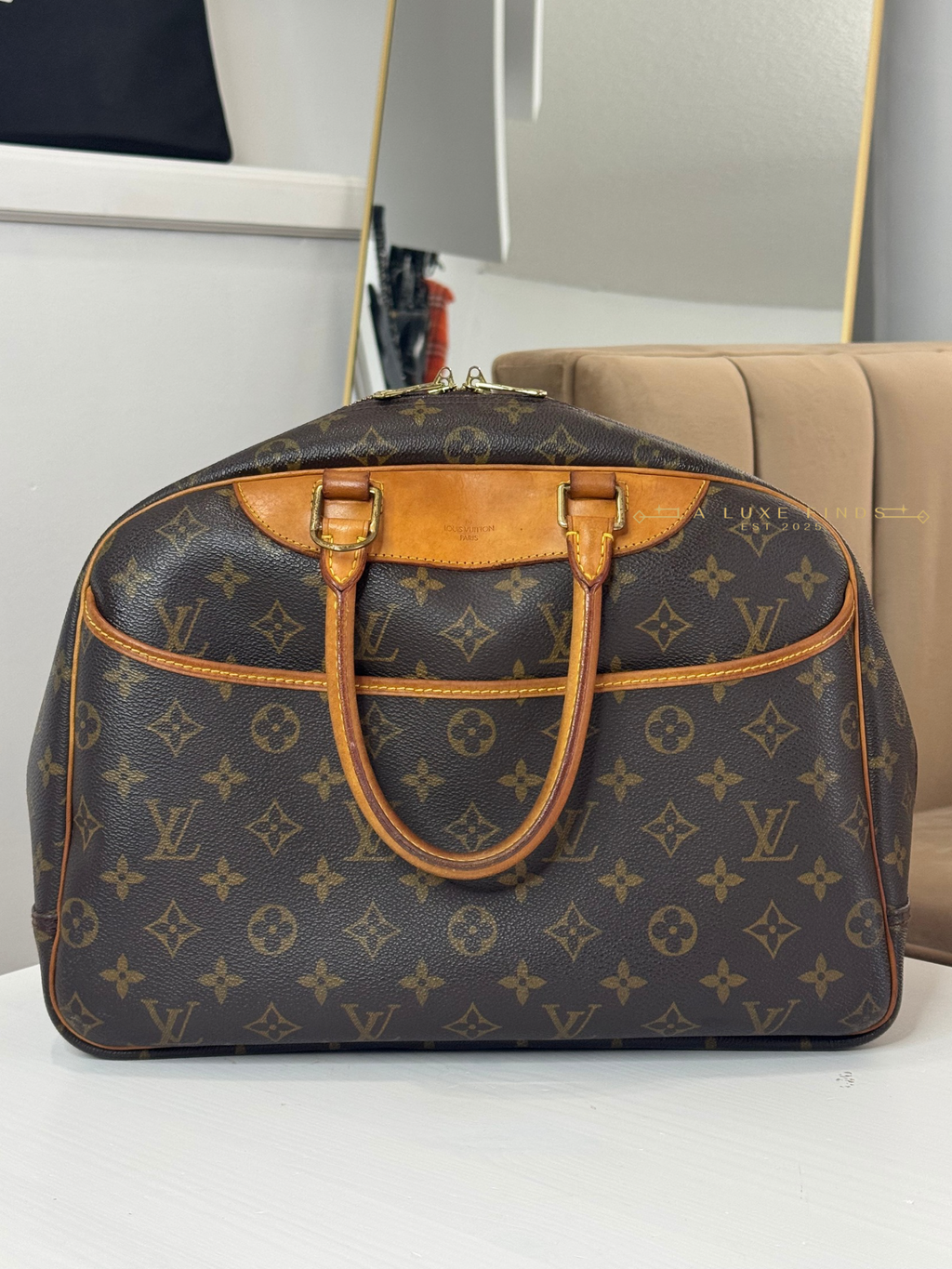 LOUIS VUITTON 1999 Monogram Deauville Handbag