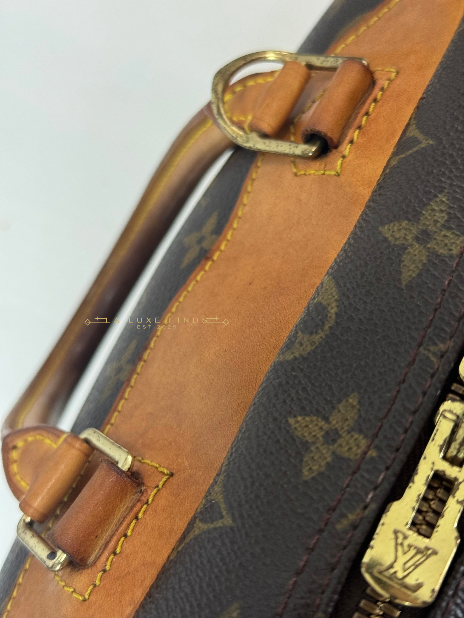 LOUIS VUITTON 1999 Monogram Deauville Handbag