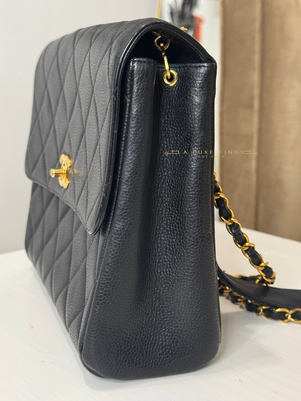 CHANEL 1997 Classic Quilted Caviar Square Single Flap Bag