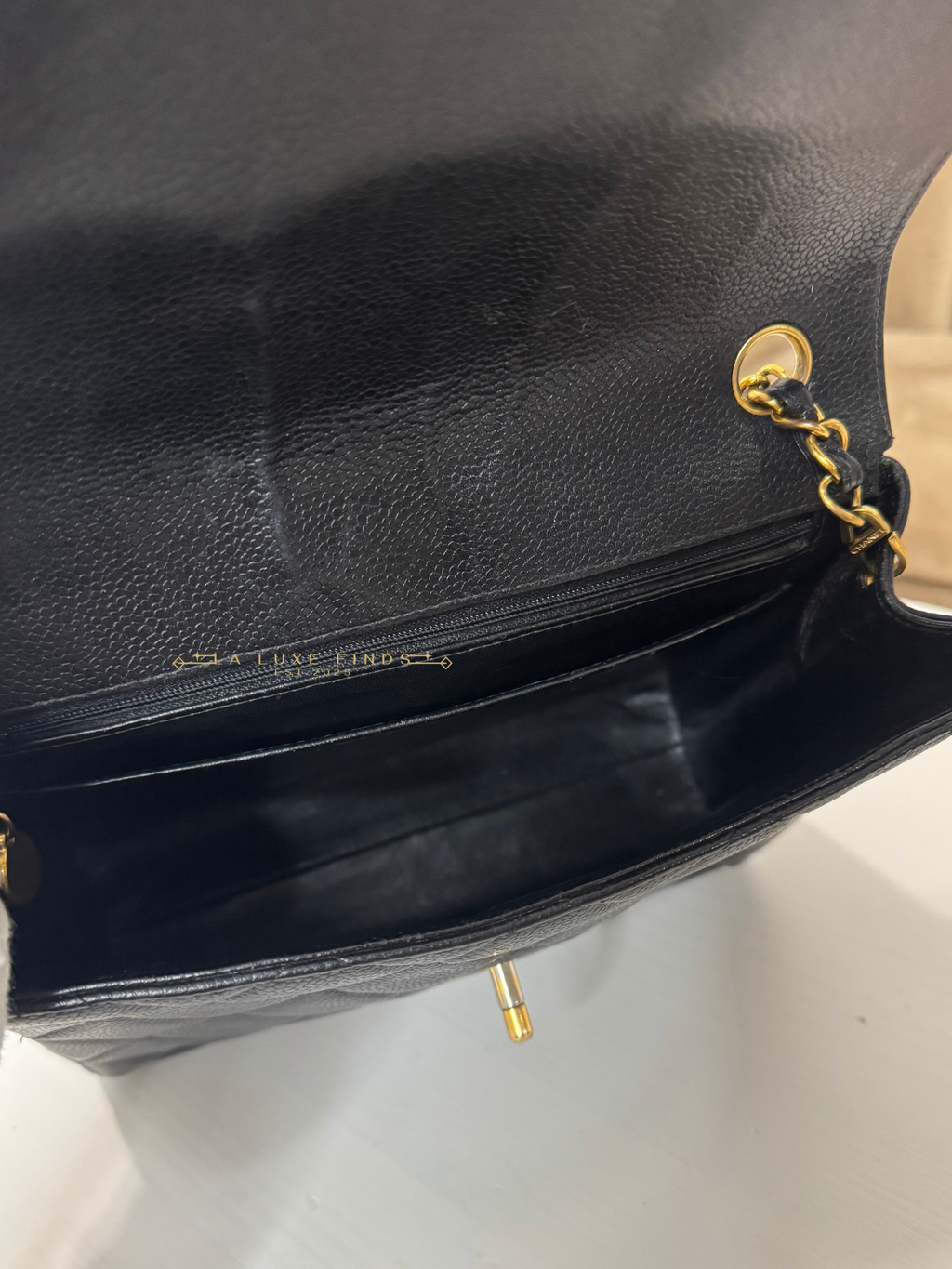 CHANEL 1997 Classic Quilted Caviar Square Single Flap Bag