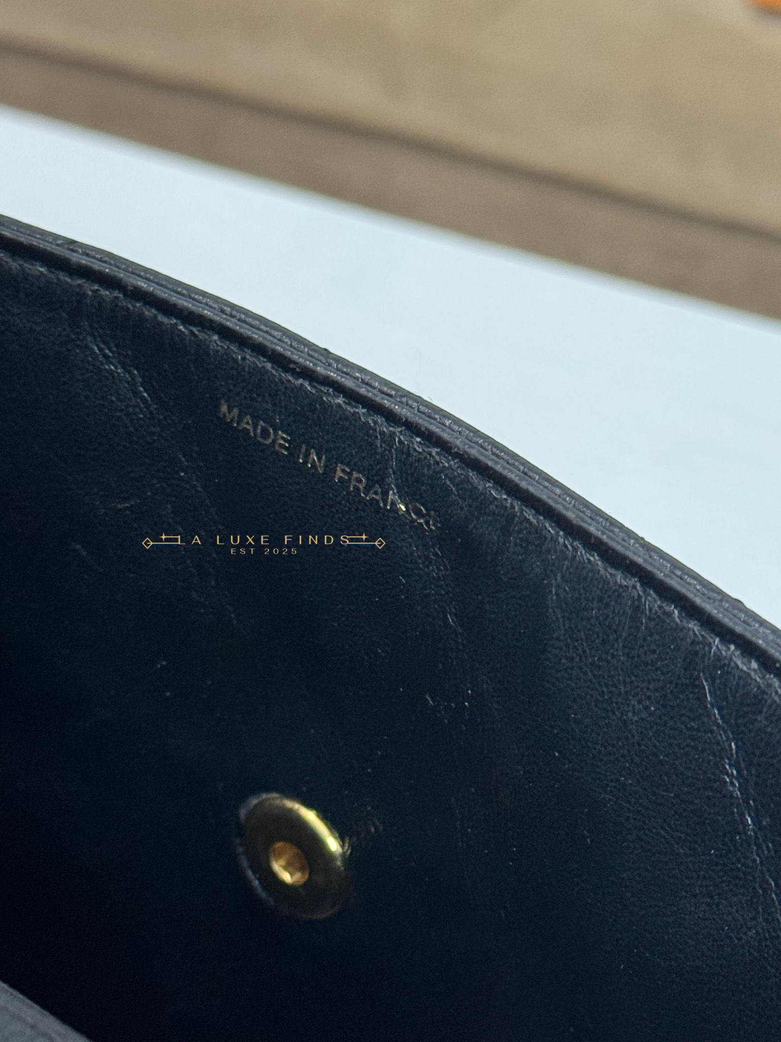 CHANEL 1997 Classic Quilted Caviar Square Single Flap Bag