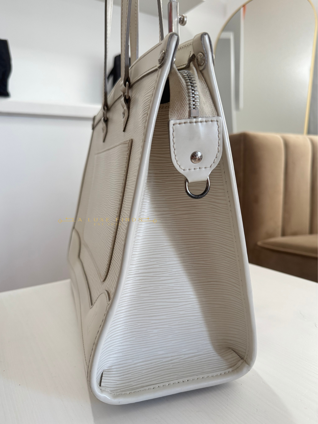 LOUIS VUITTON 2008 Epi Madeleine GM Shoulder Bag