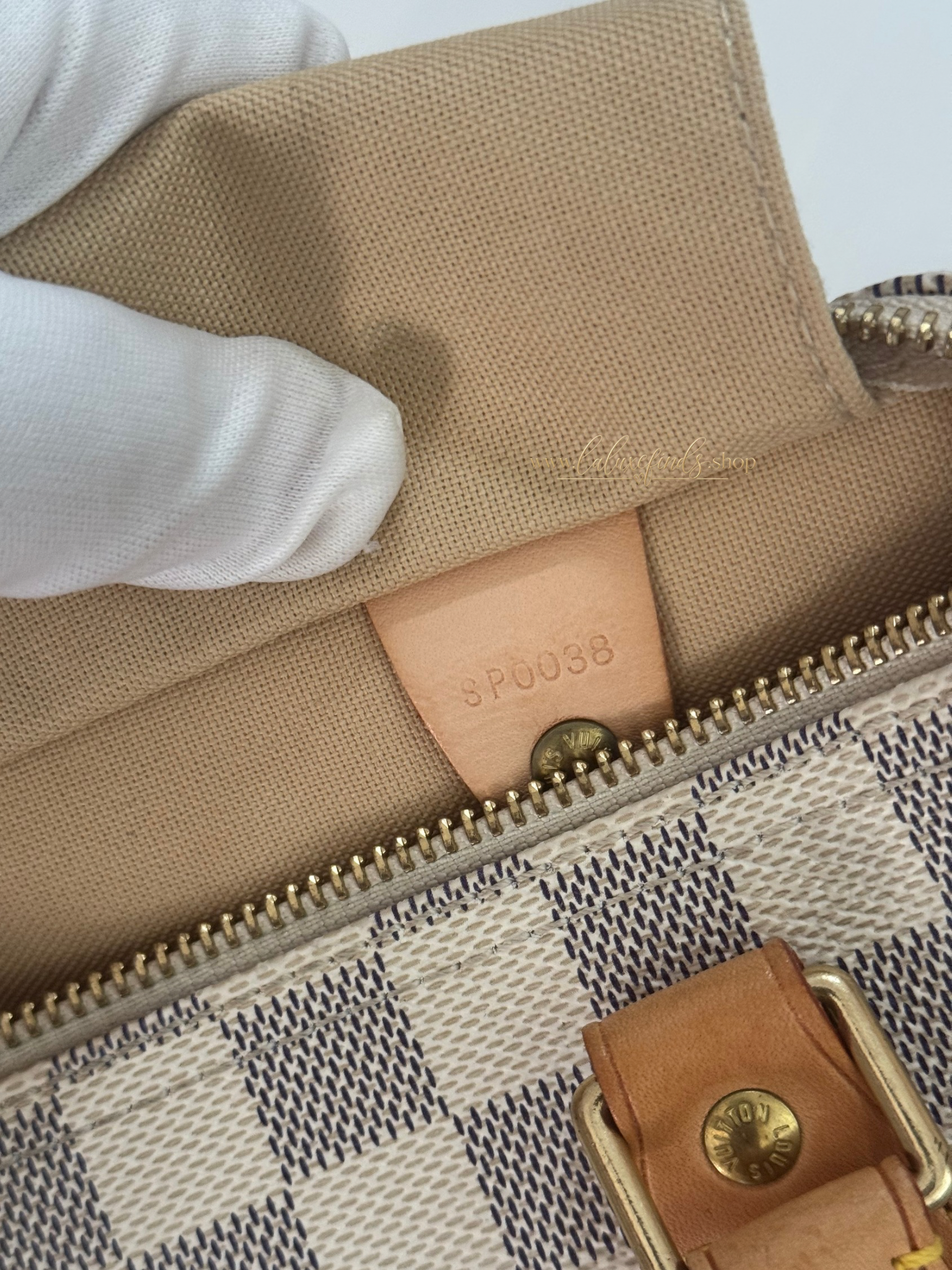 LOUIS VUITTON 2008 Damier Azur Speedy 25