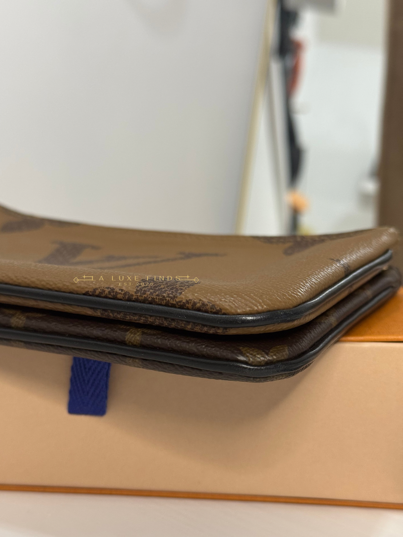 LOUIS VUITTON Double Zip Pochette Reverse Monogram Giant