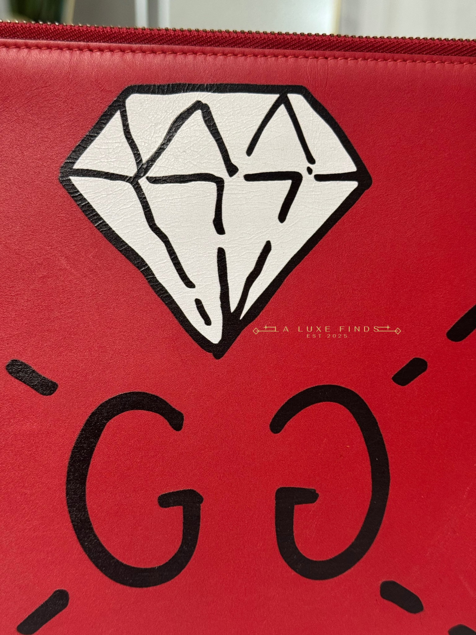 GUCCI Ghost Diamond Print Clutch