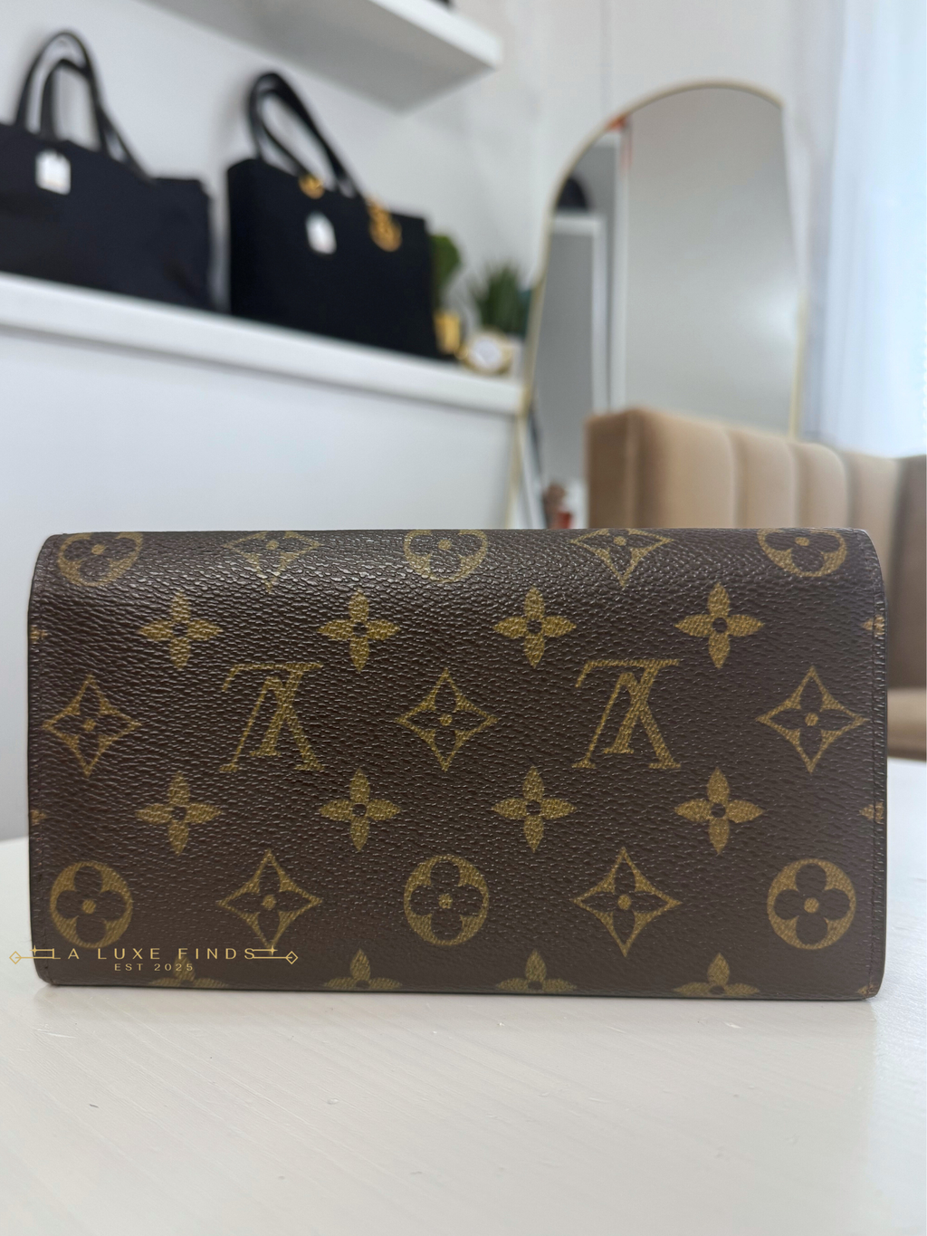 LOUIS VUITTON Monogram Portefeuille Sarah Long Wallet