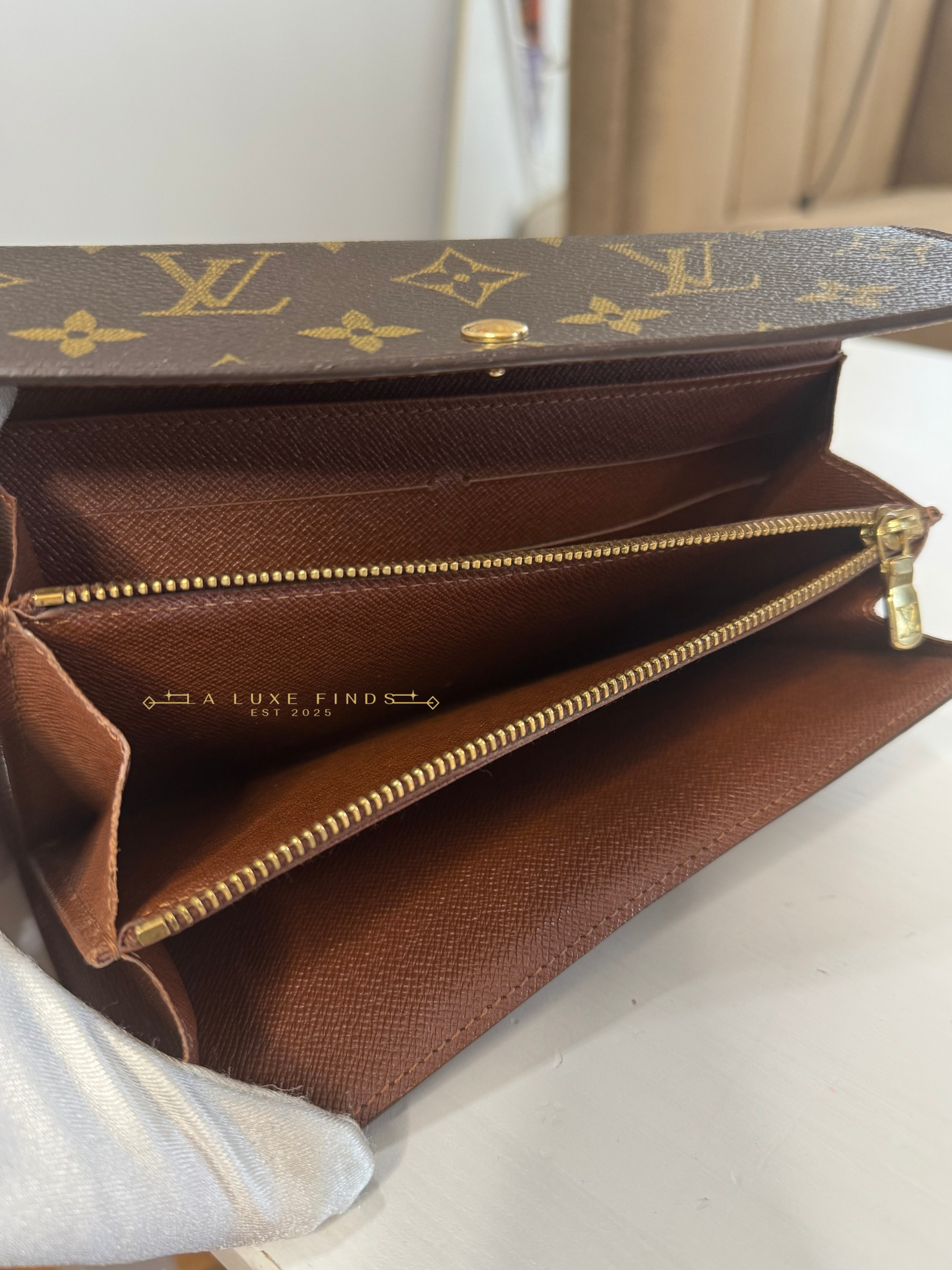 LOUIS VUITTON Monogram Portefeuille Sarah Long Wallet