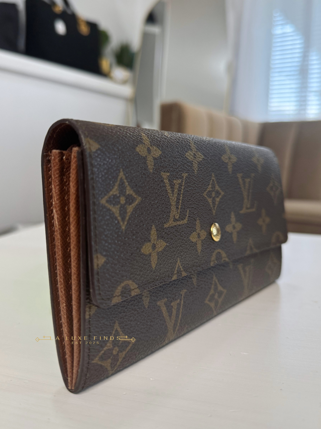 LOUIS VUITTON Monogram Portefeuille Bill Sarah  Long Wallet