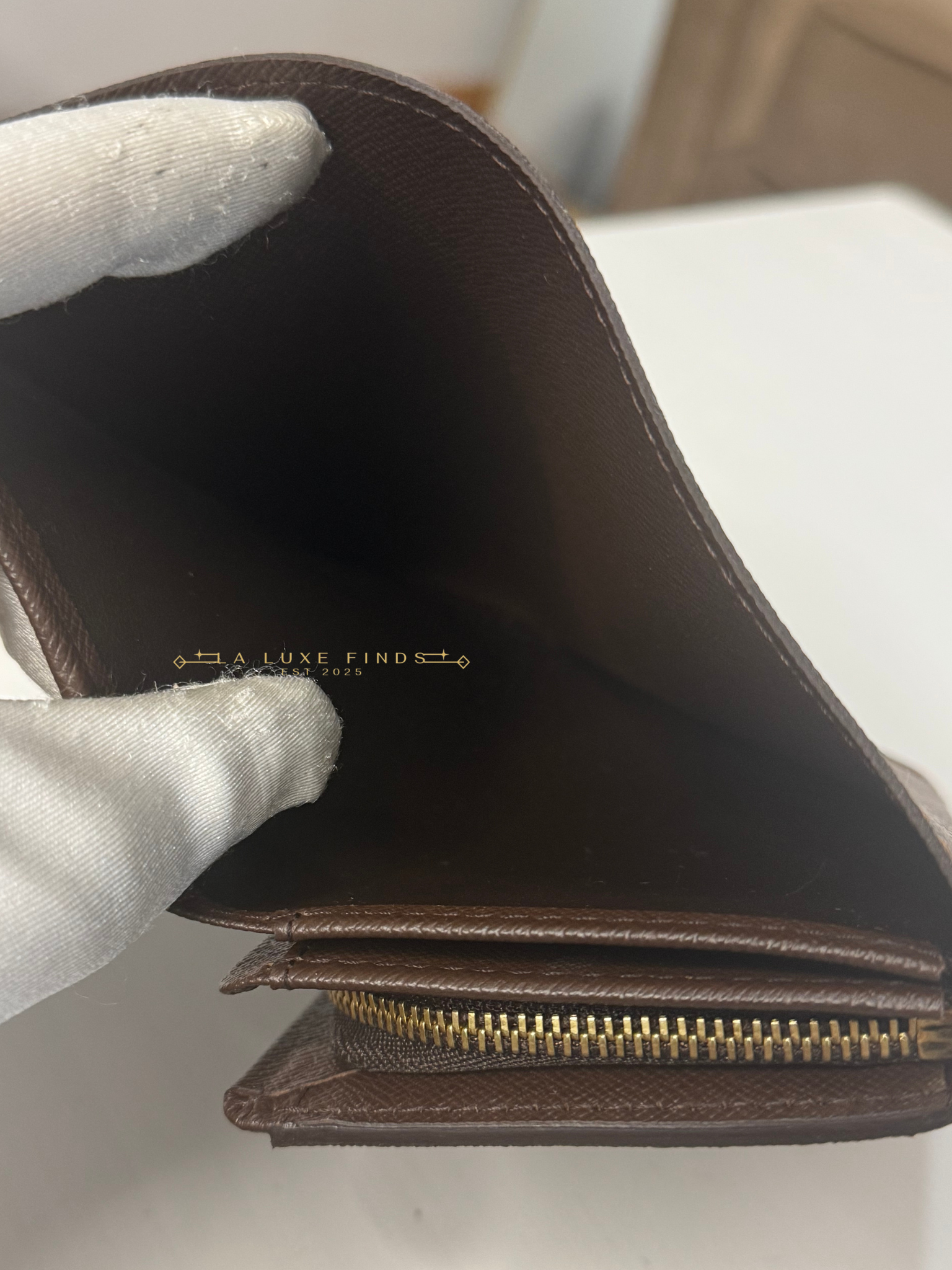 LOUIS VUITTON Damier Ebene Compact Wallet