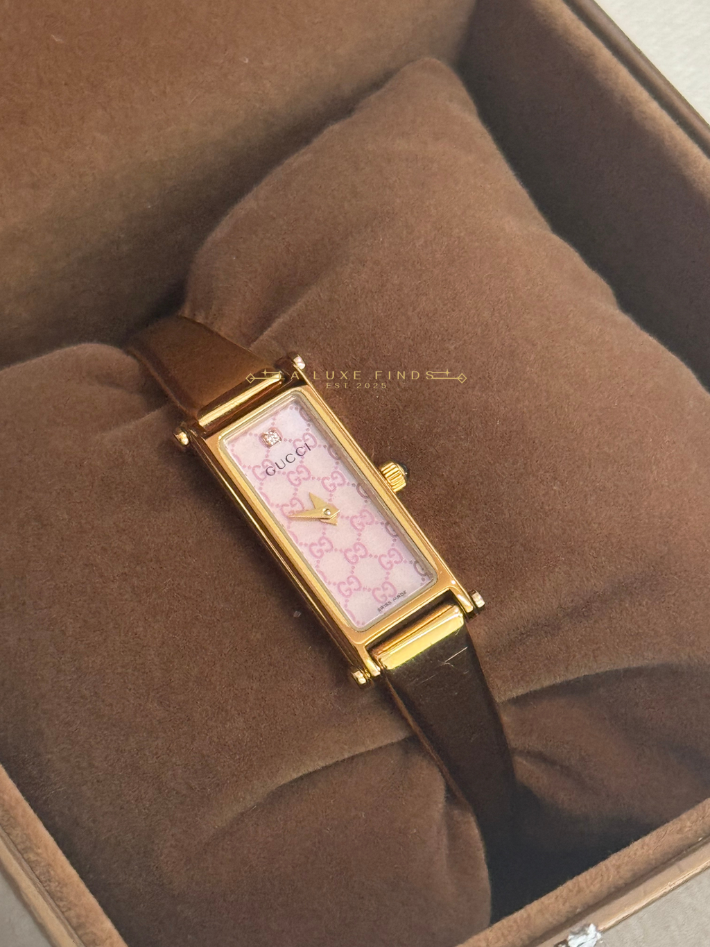 GUCCI 1500L 12mm Pink MOP Women's Bangle Watch
