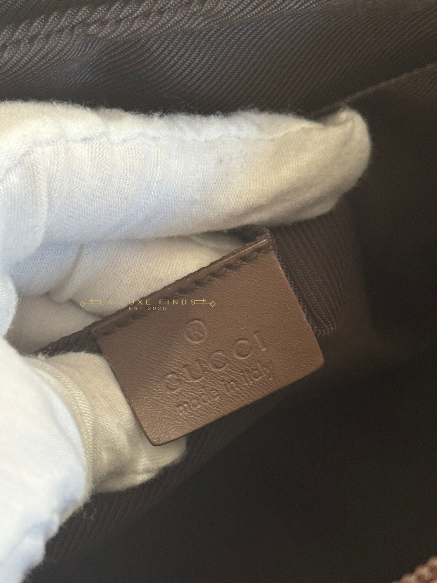 GUCCI Canvas Messenger Bag