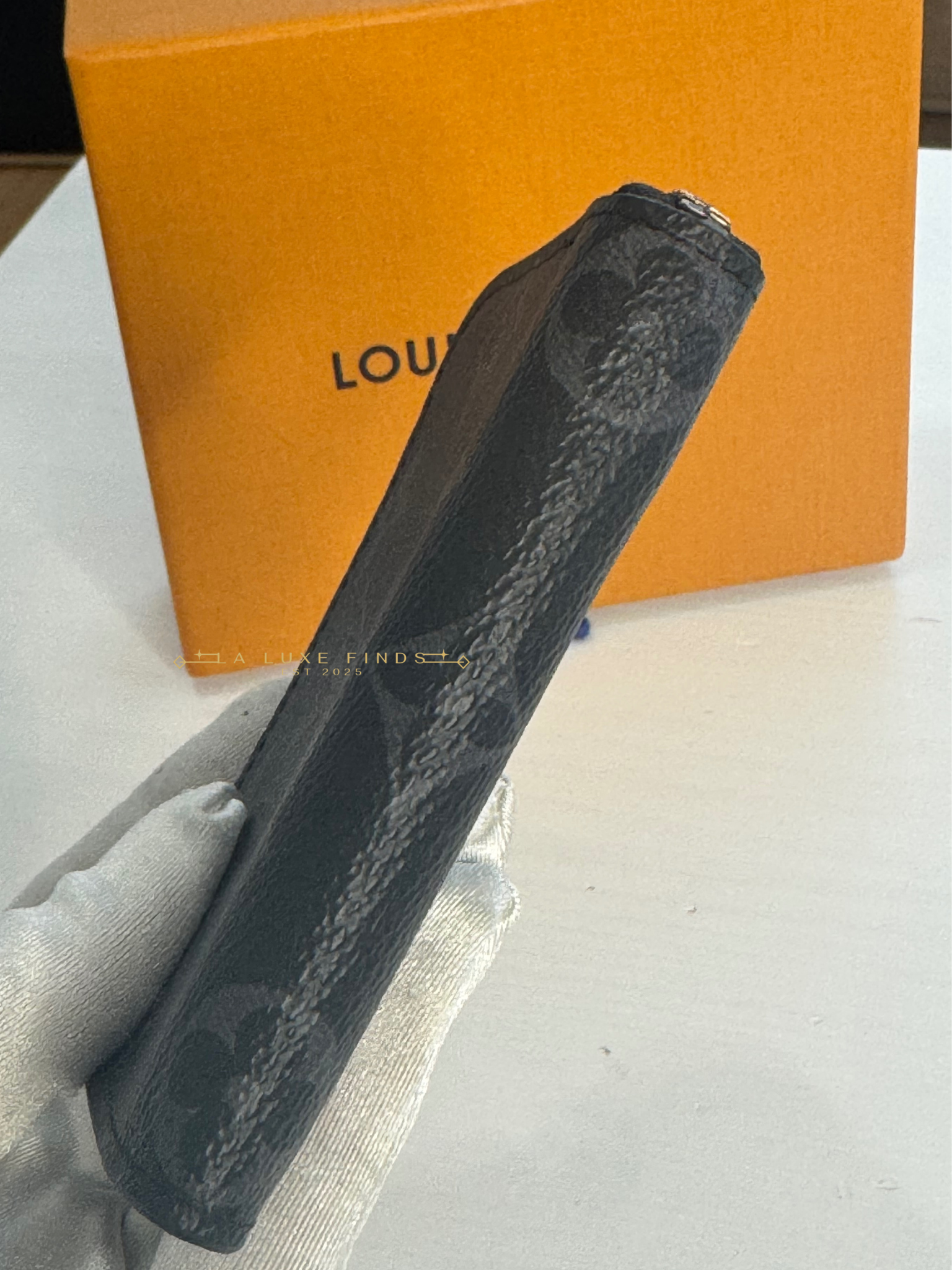 LOUIS VUITTON Monogram Eclipse Porte Monnaie Coin Card Case