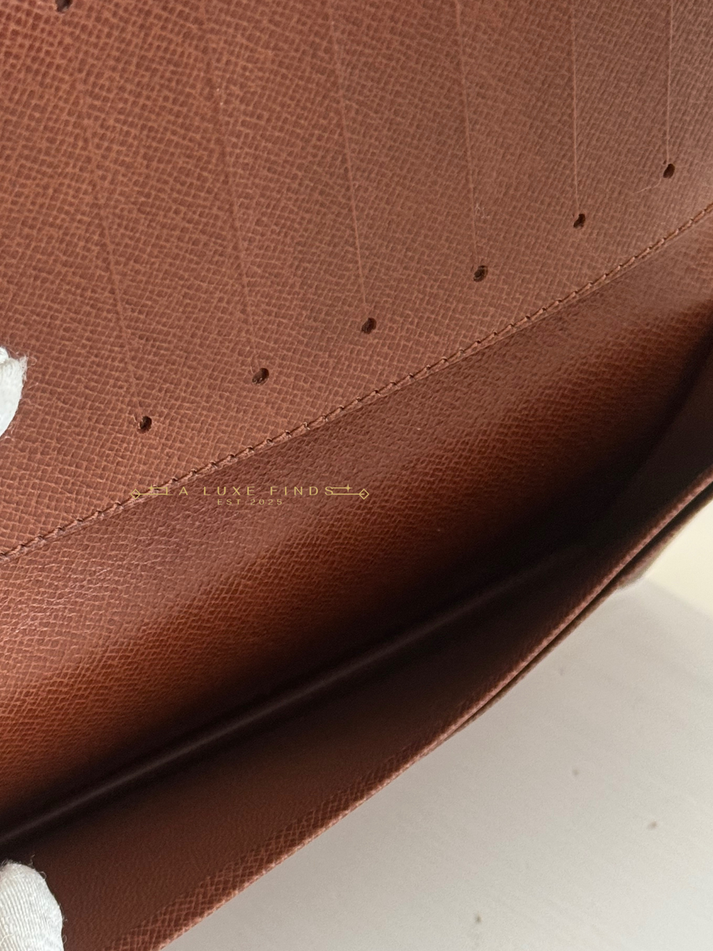 LOUIS VUITTON Monogram Bi-fold Long Wallet