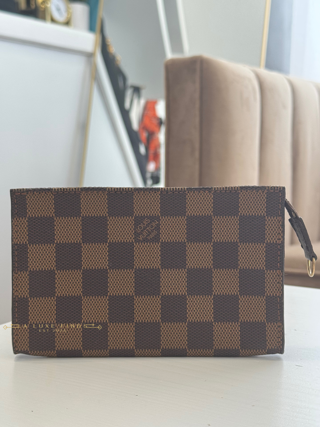 LOUIS VUITTON Damier Ebene Marais Accessories Zip Pochette