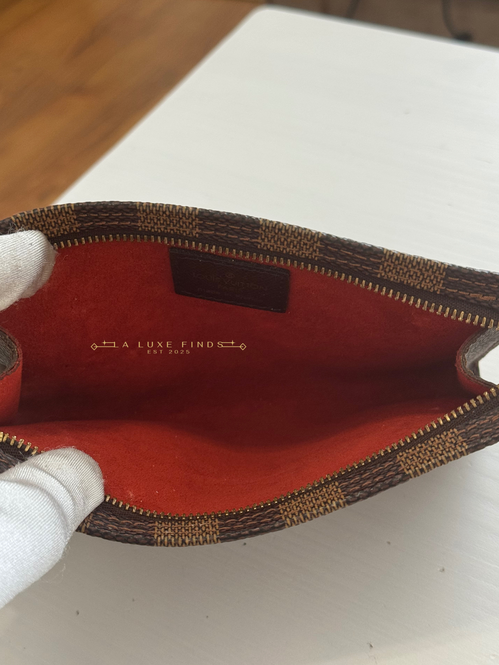 LOUIS VUITTON Damier Ebene Marais Accessories Zip Pochette