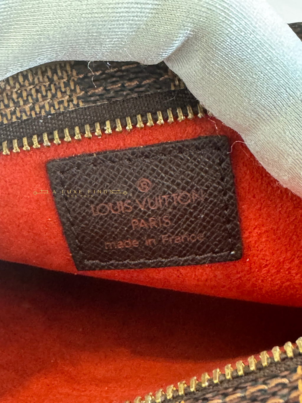 LOUIS VUITTON Damier Ebene Marais Accessories Zip Pochette