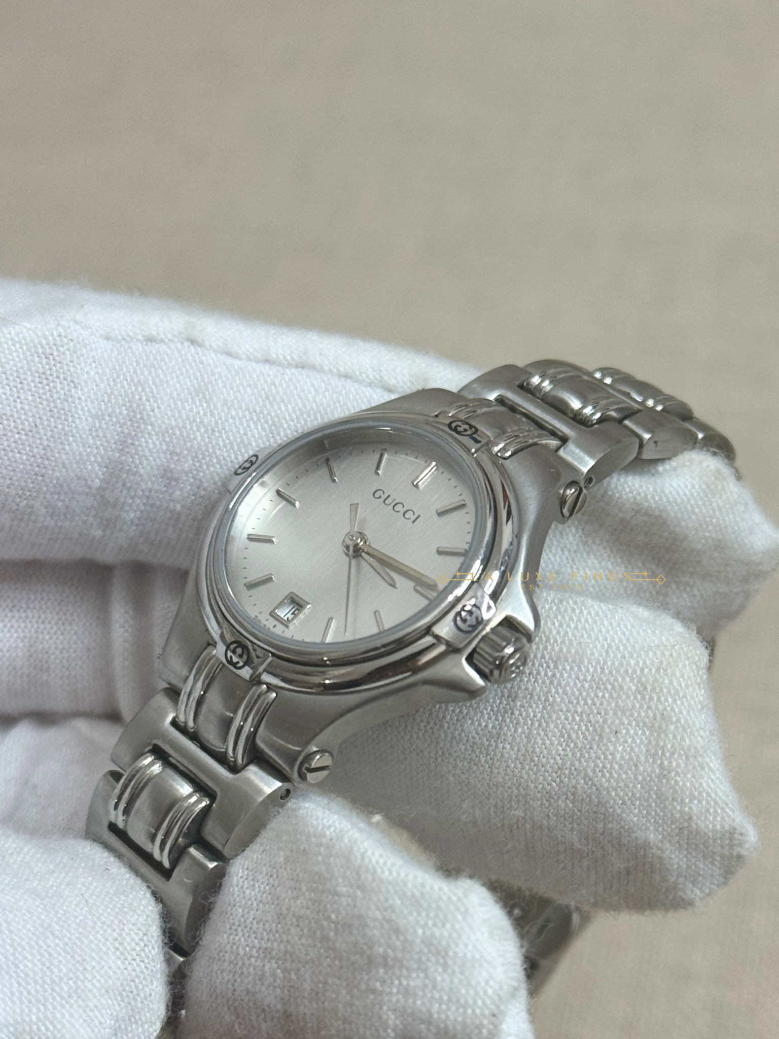 GUCCI 9040L 25mm Women’s Watch