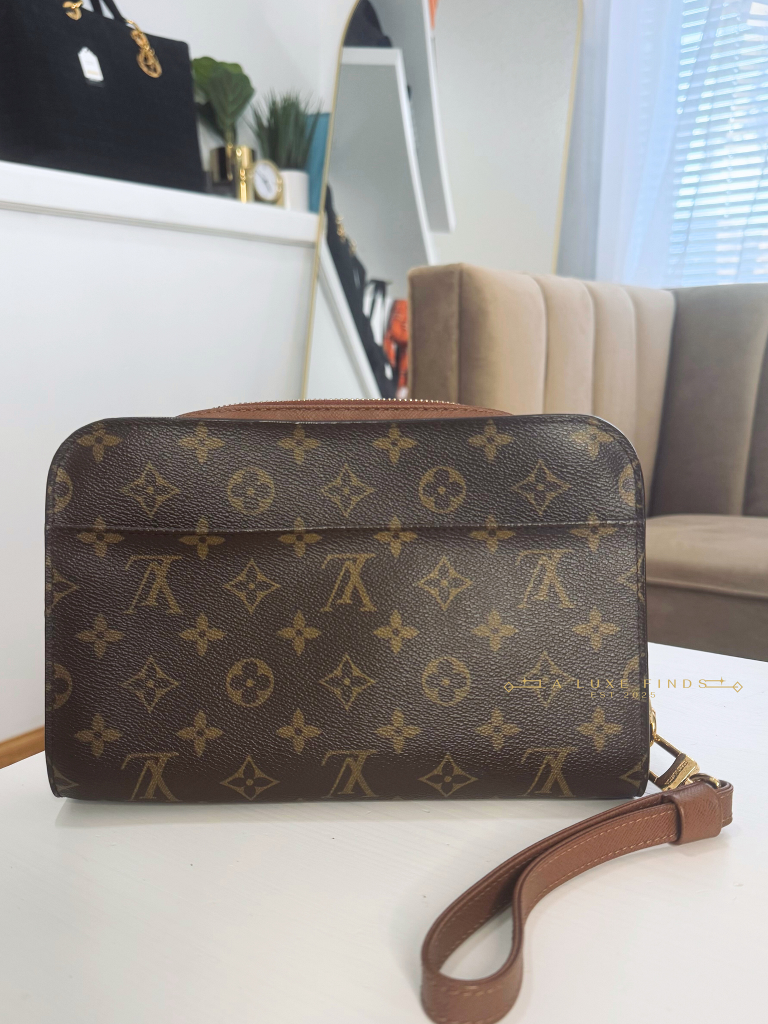 LOUIS VUITTON Monogram Orsay Clutch