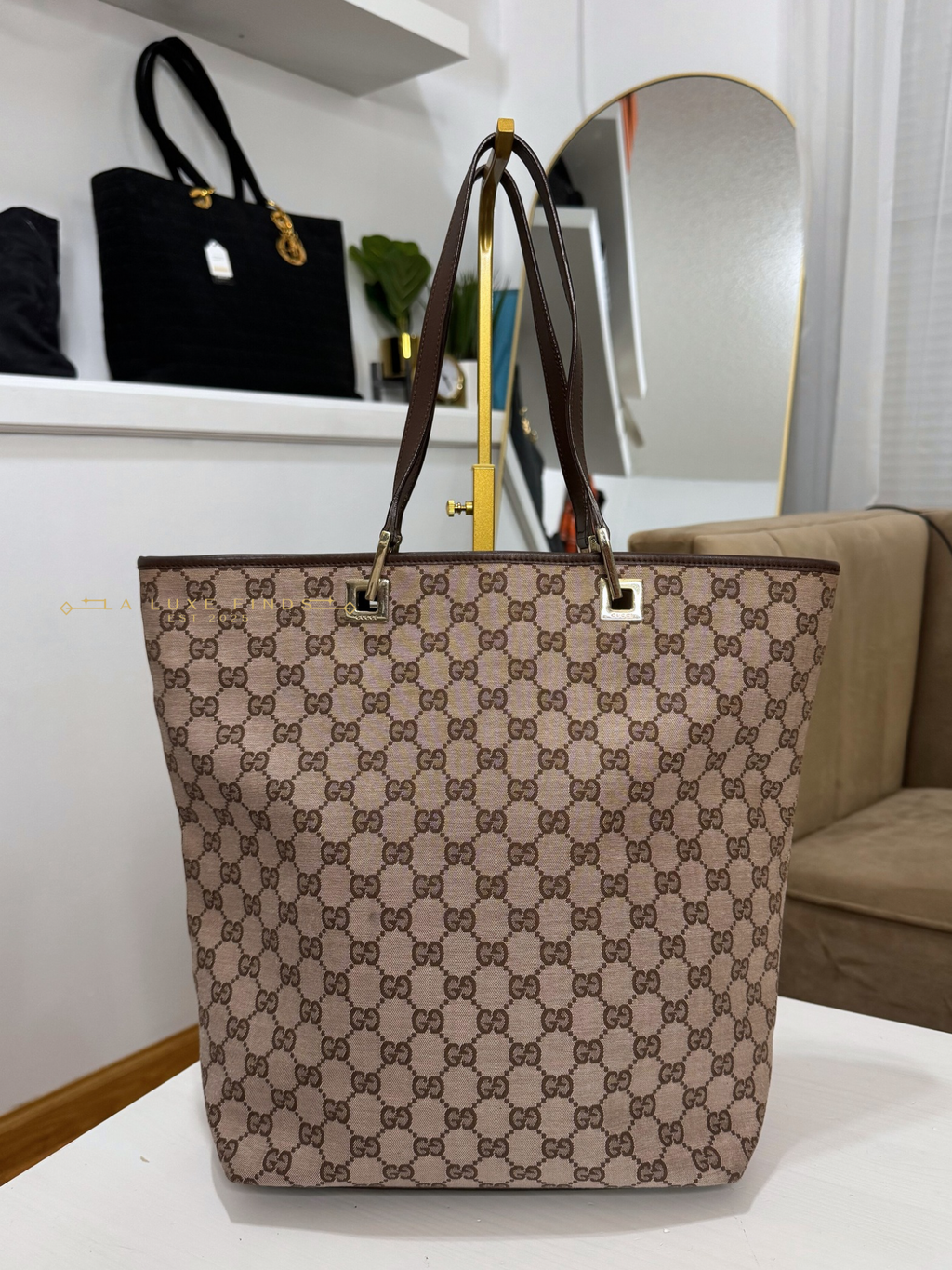 GUCCI Bucket Shopping Tote PM