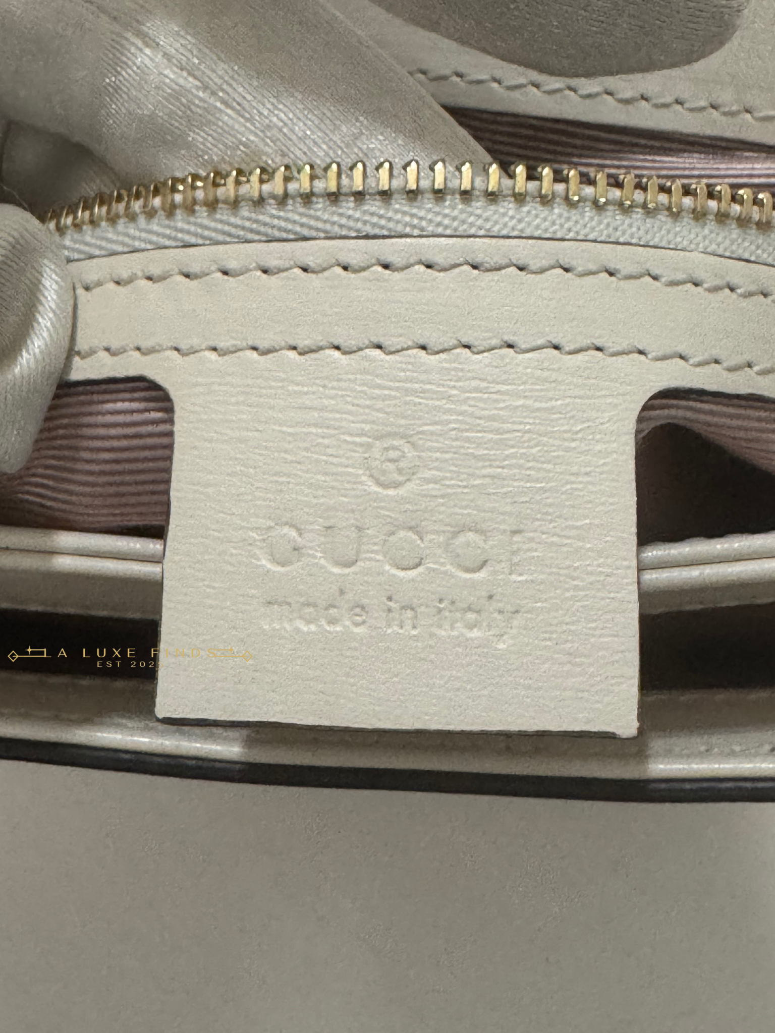 GUCCI Arli Crossbody Bag