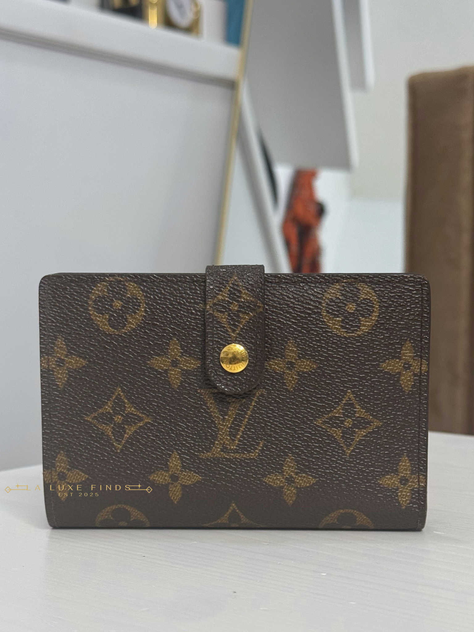 LOUIS VUITTON Monogram Kisslock Wallet