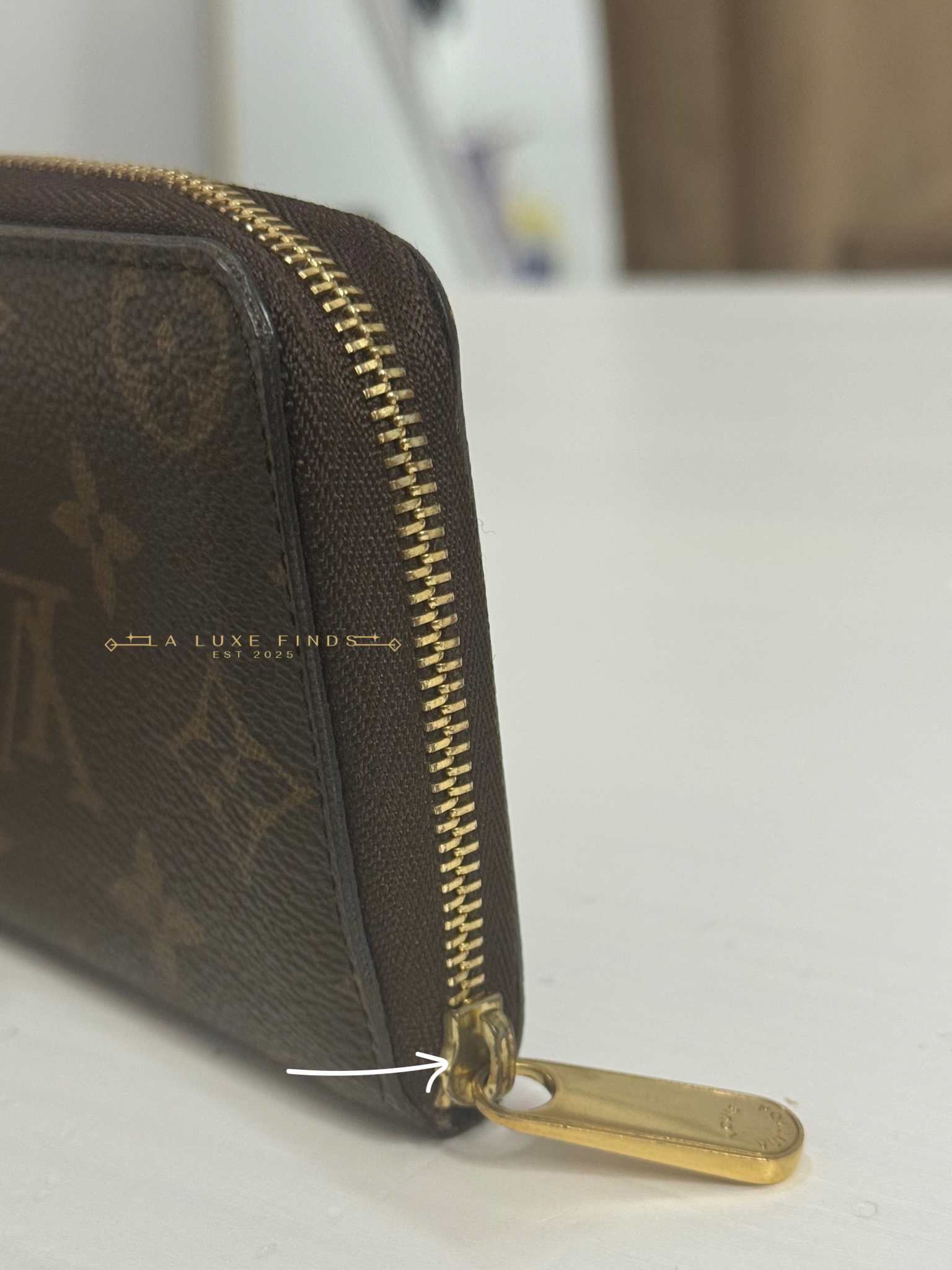LOUIS VUITTON Monogram Zippy Compact Wallet