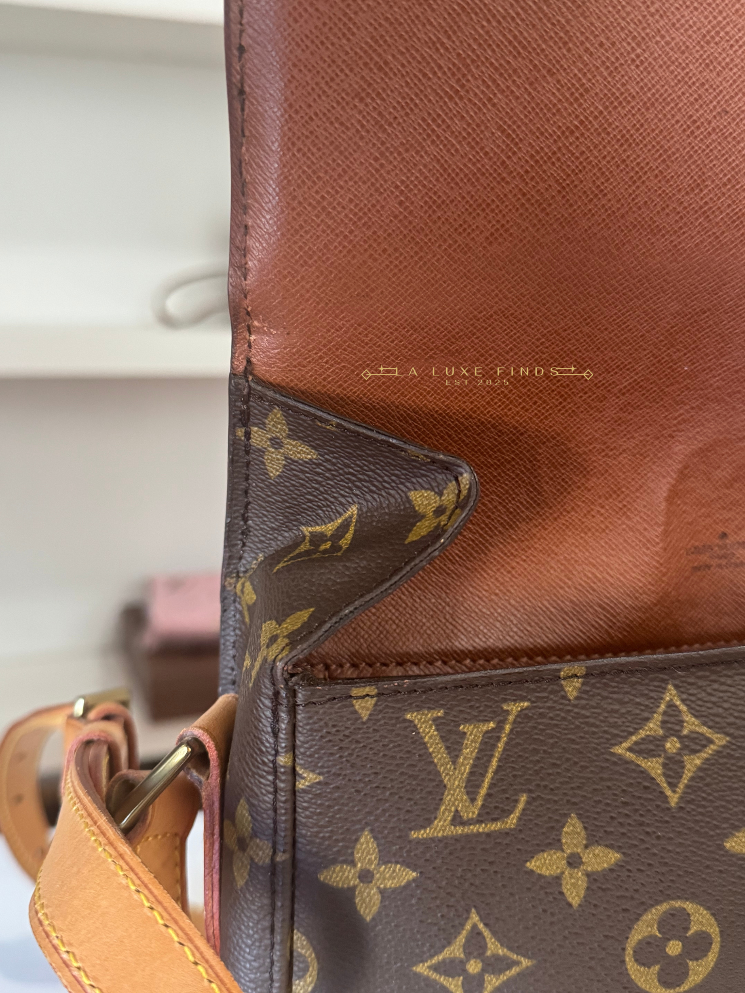 LOUIS VUITTON 1990 Monogram Saint Cloud GM