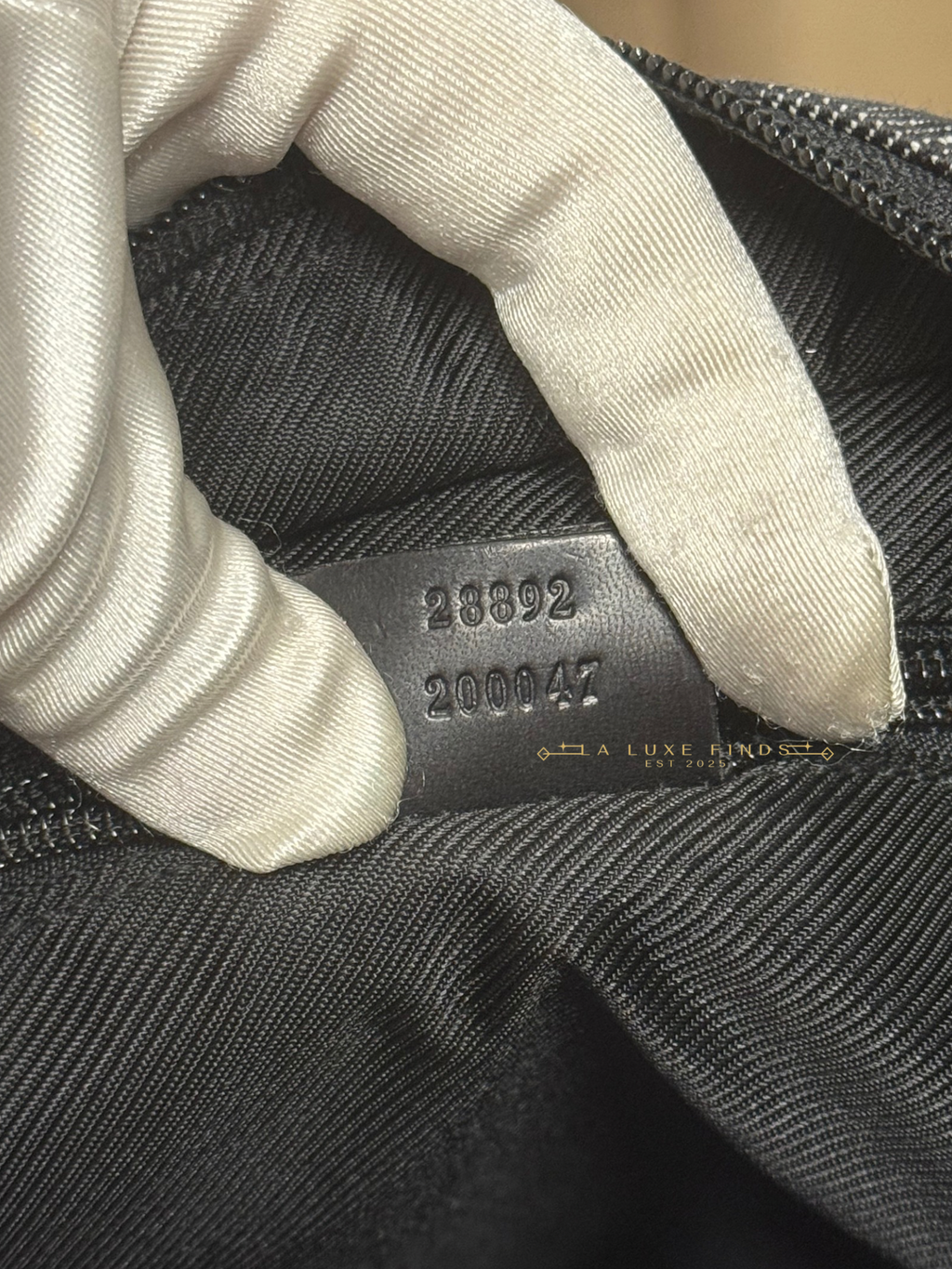 GUCCI GG Canvas Tote