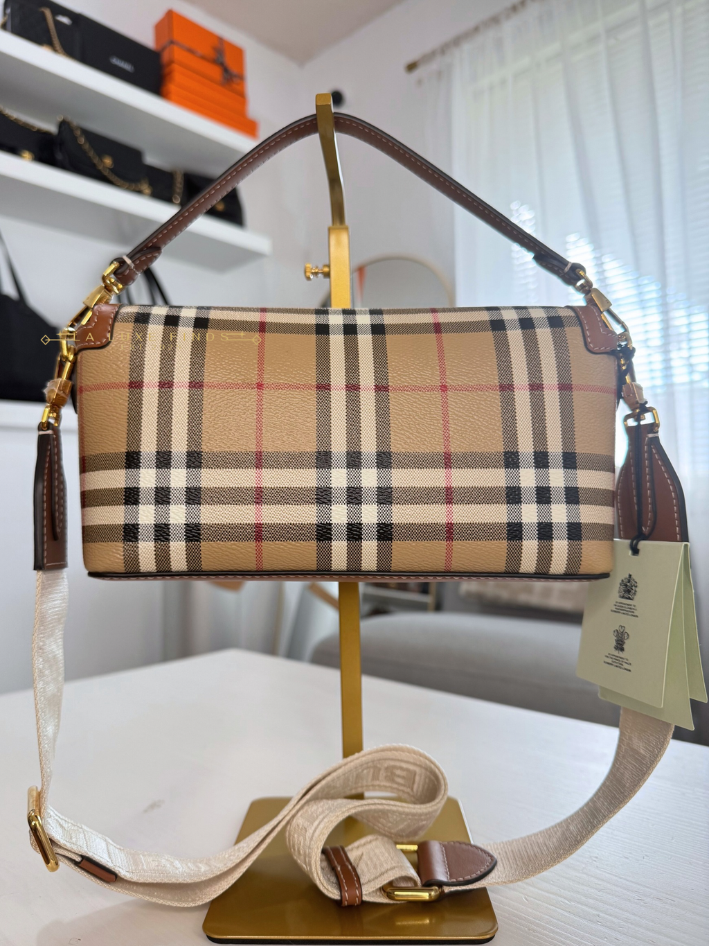 BURBERRY Top Handle Note Bag