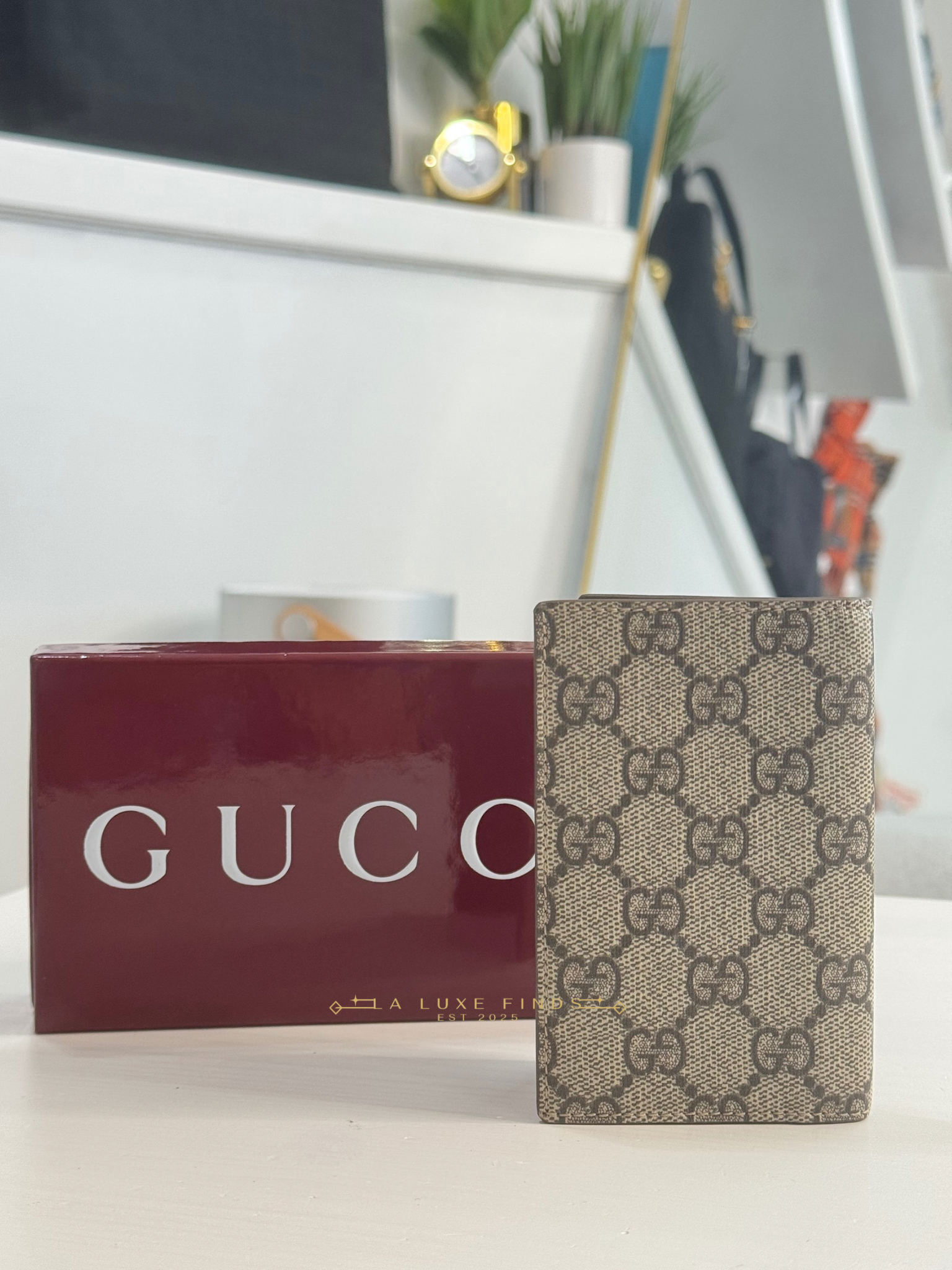 GUCCI Bifold Card Holder