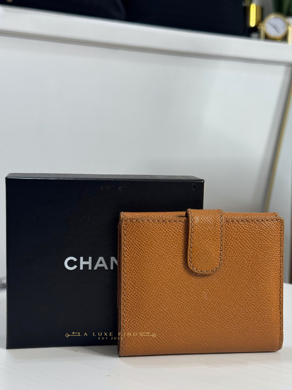 CHANEL CC Caviar Compact Wallet