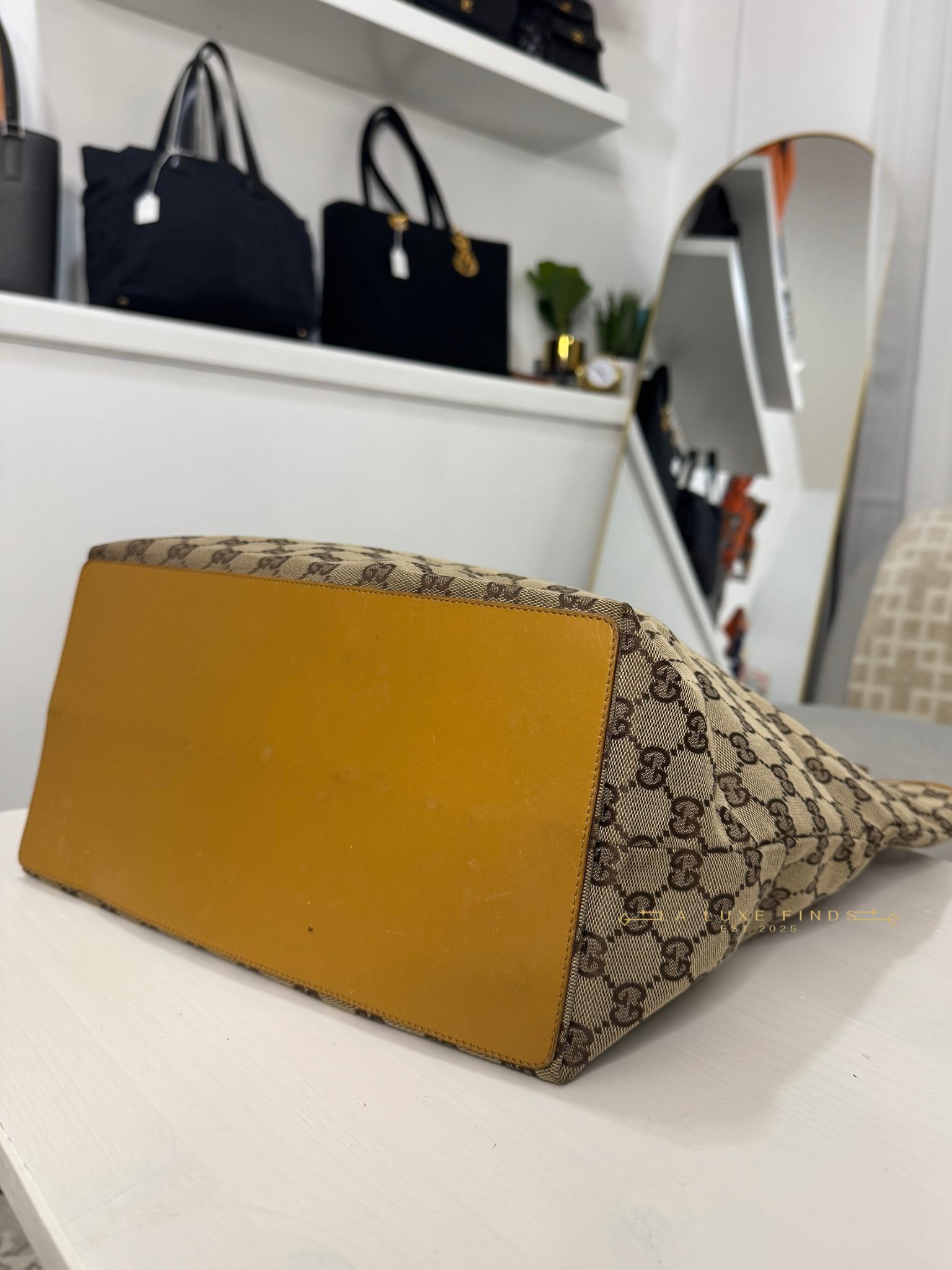 GUCCI GG Canvas Bucket Shopping Tote