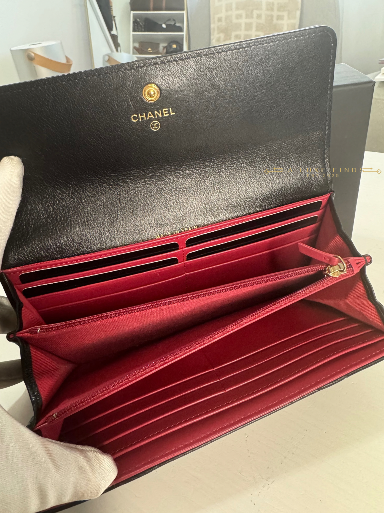 CHANEL 19 Lambskin Long Wallet