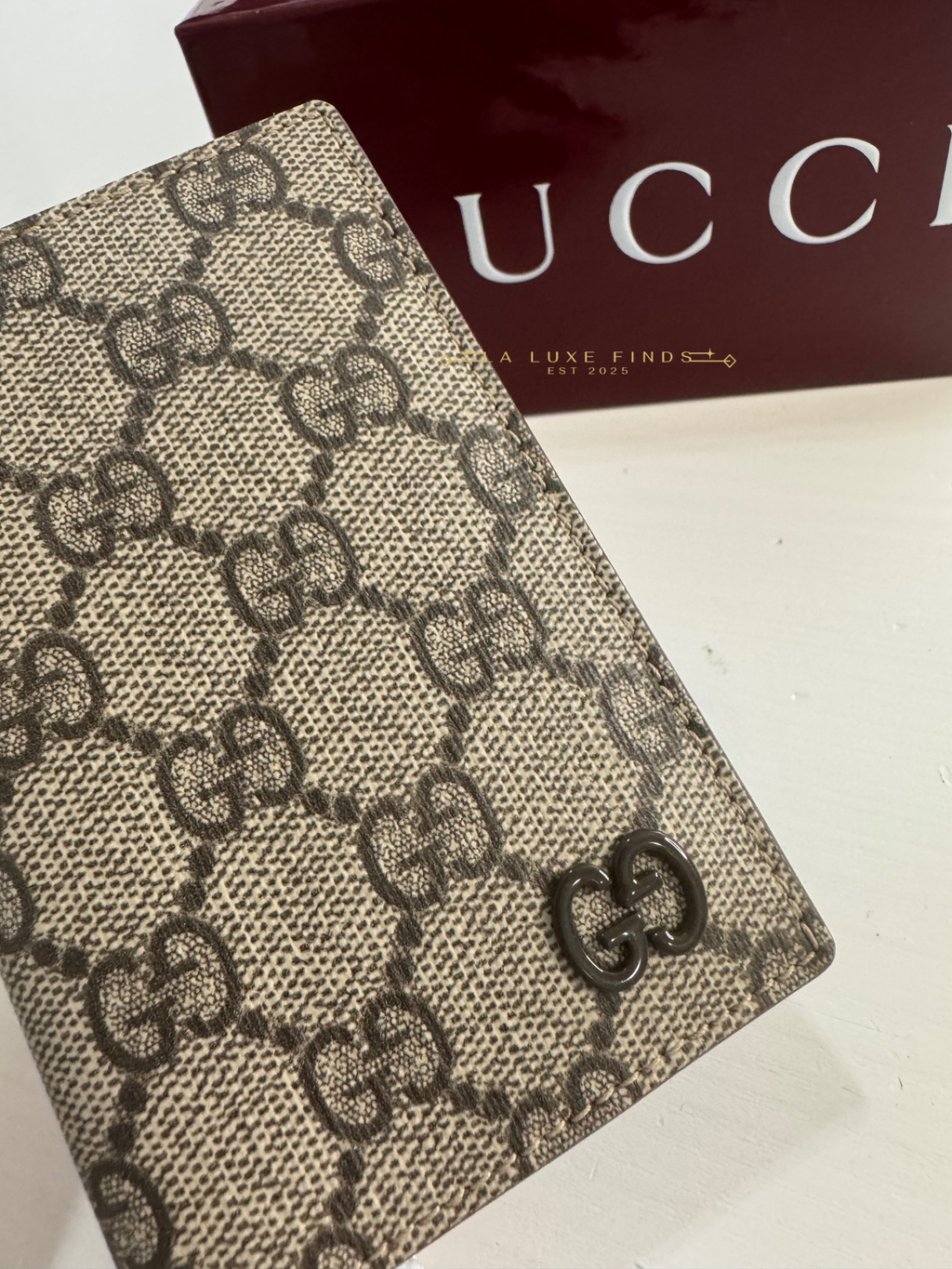 GUCCI Bifold Card Holder
