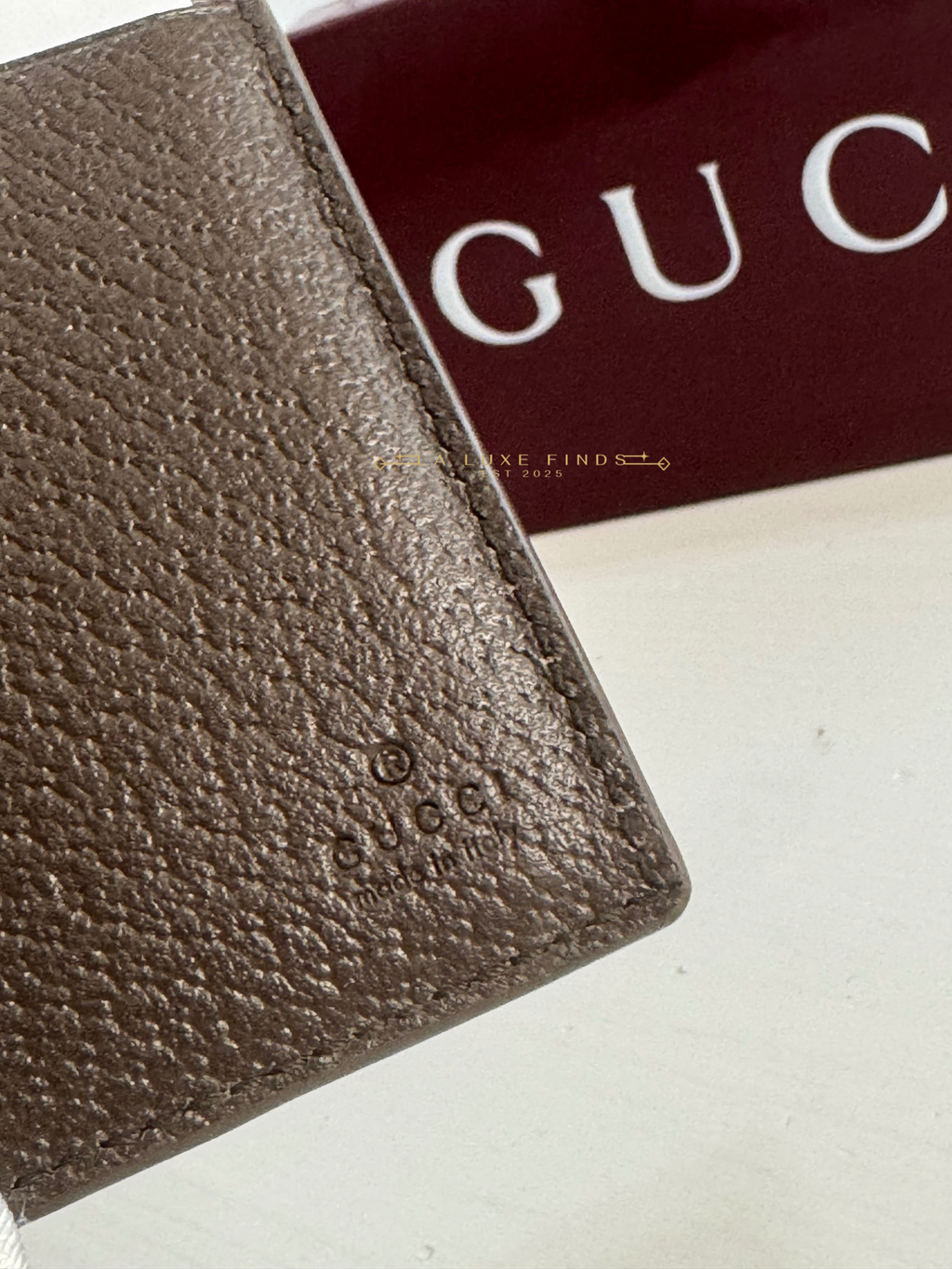 GUCCI Bifold Card Holder