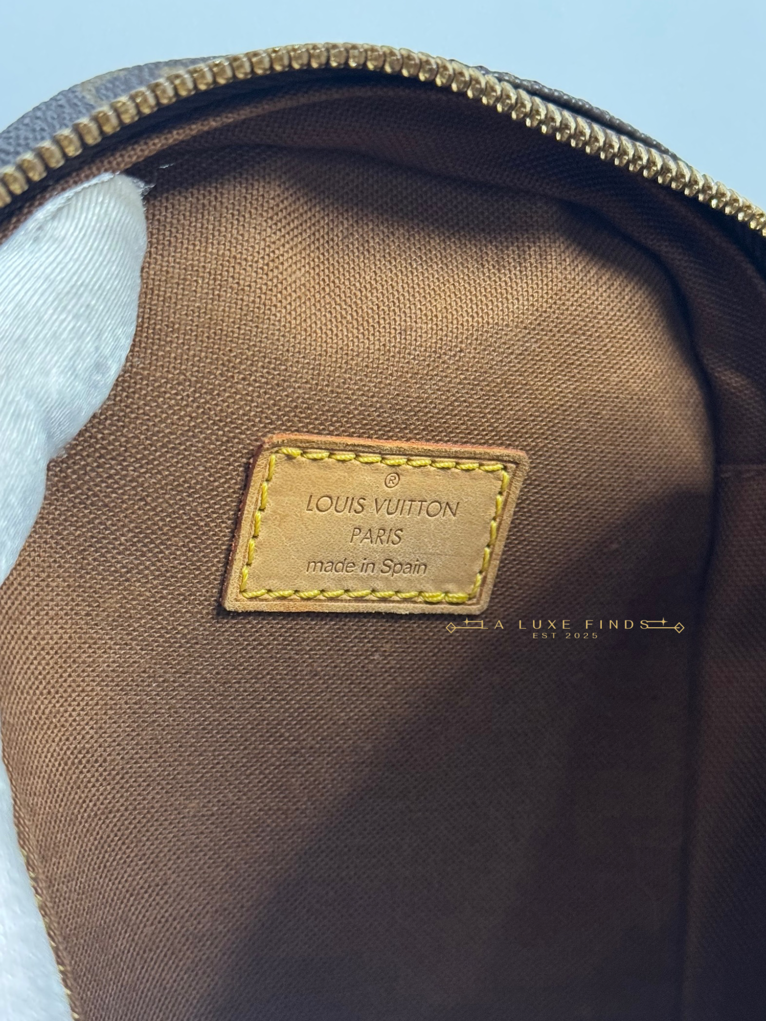 LOUIS VUITTON Gange Monogram Body Bag