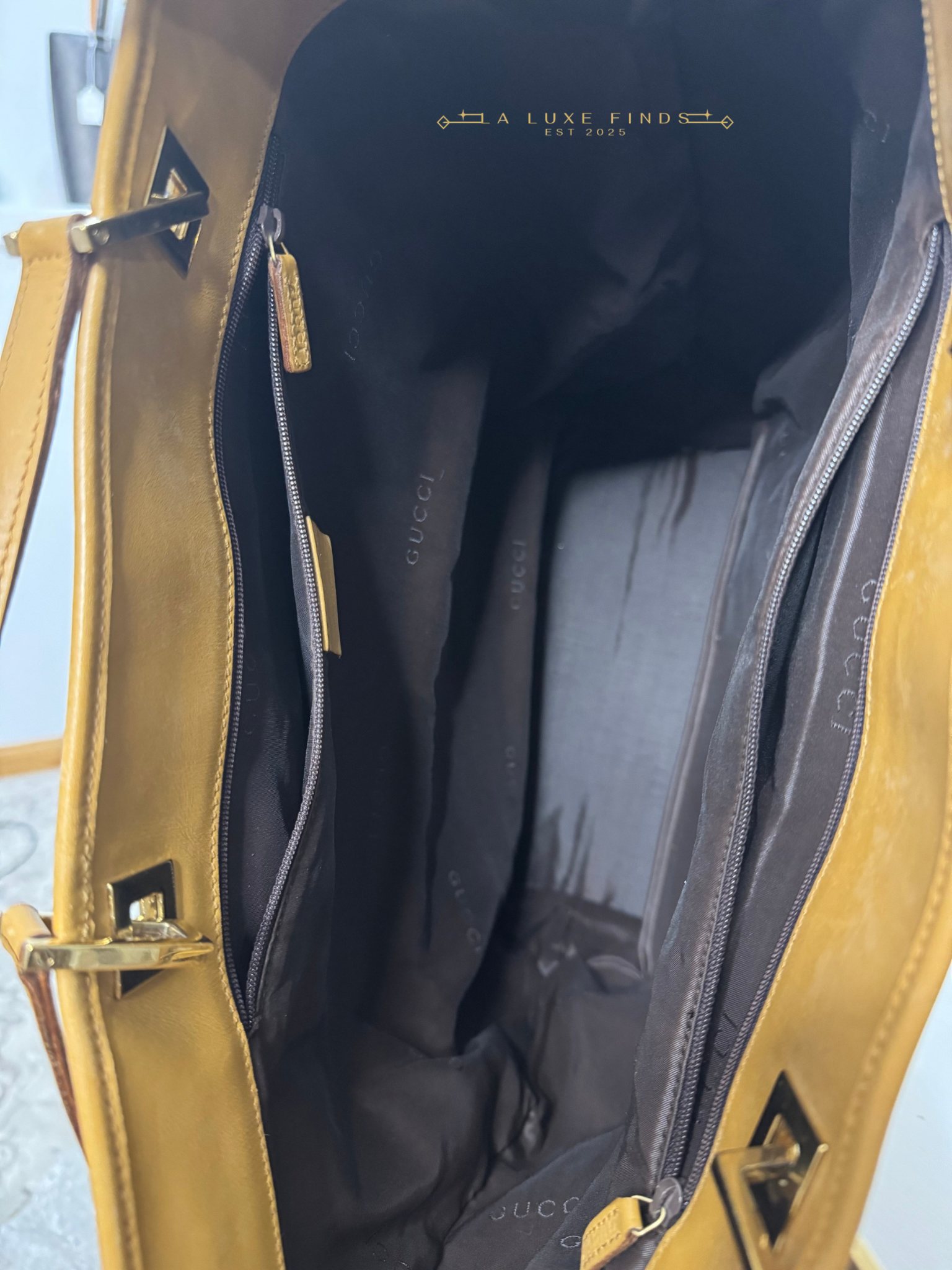 GUCCI GG Canvas Bucket Shopping Tote