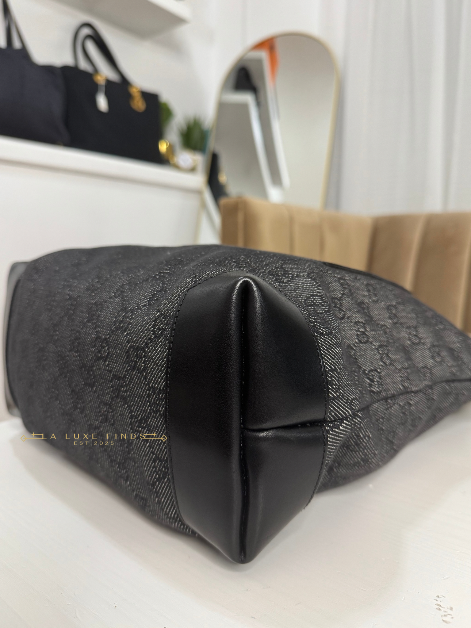 GUCCI GG Canvas Tote