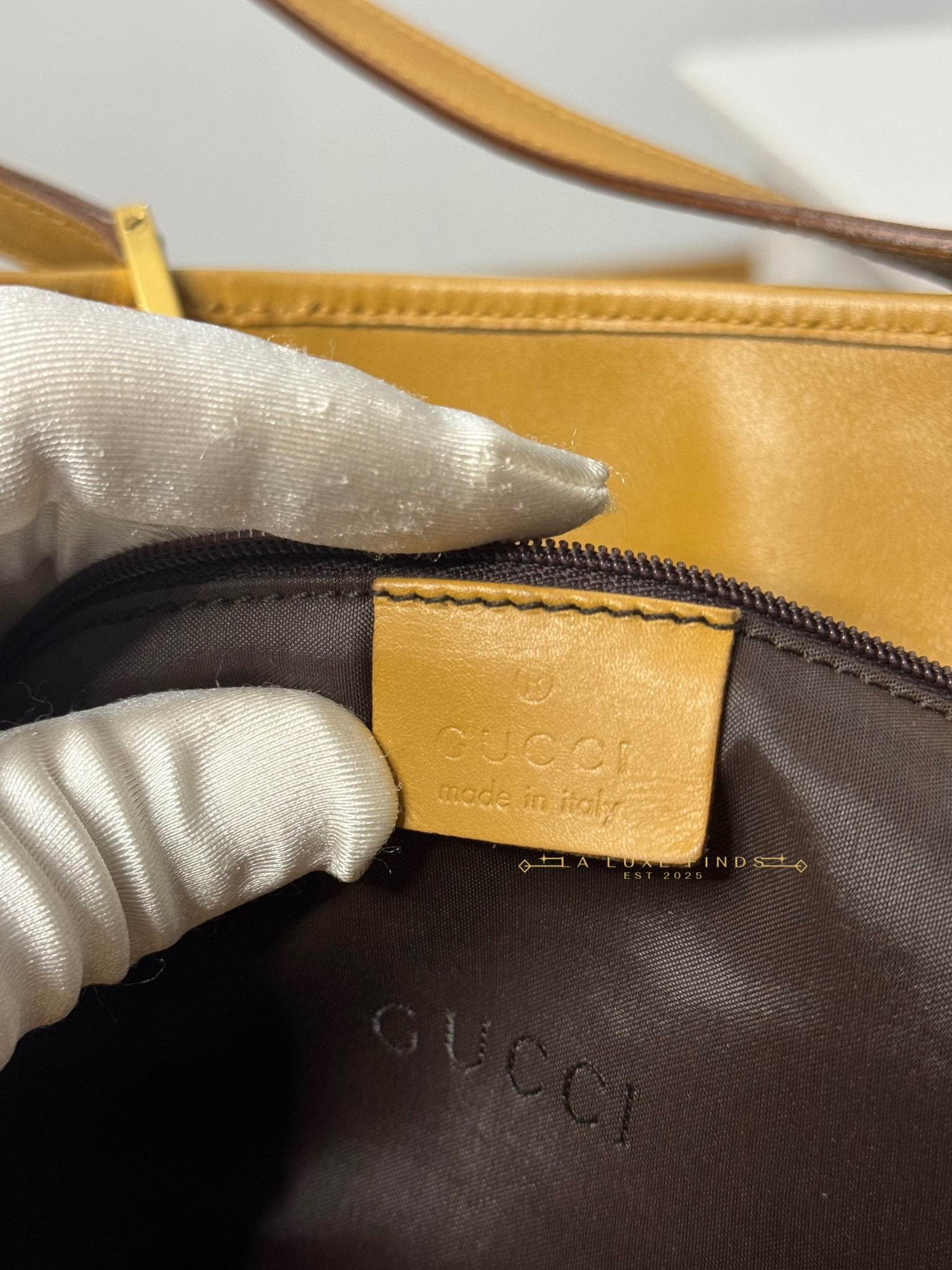 GUCCI GG Canvas Bucket Shopping Tote