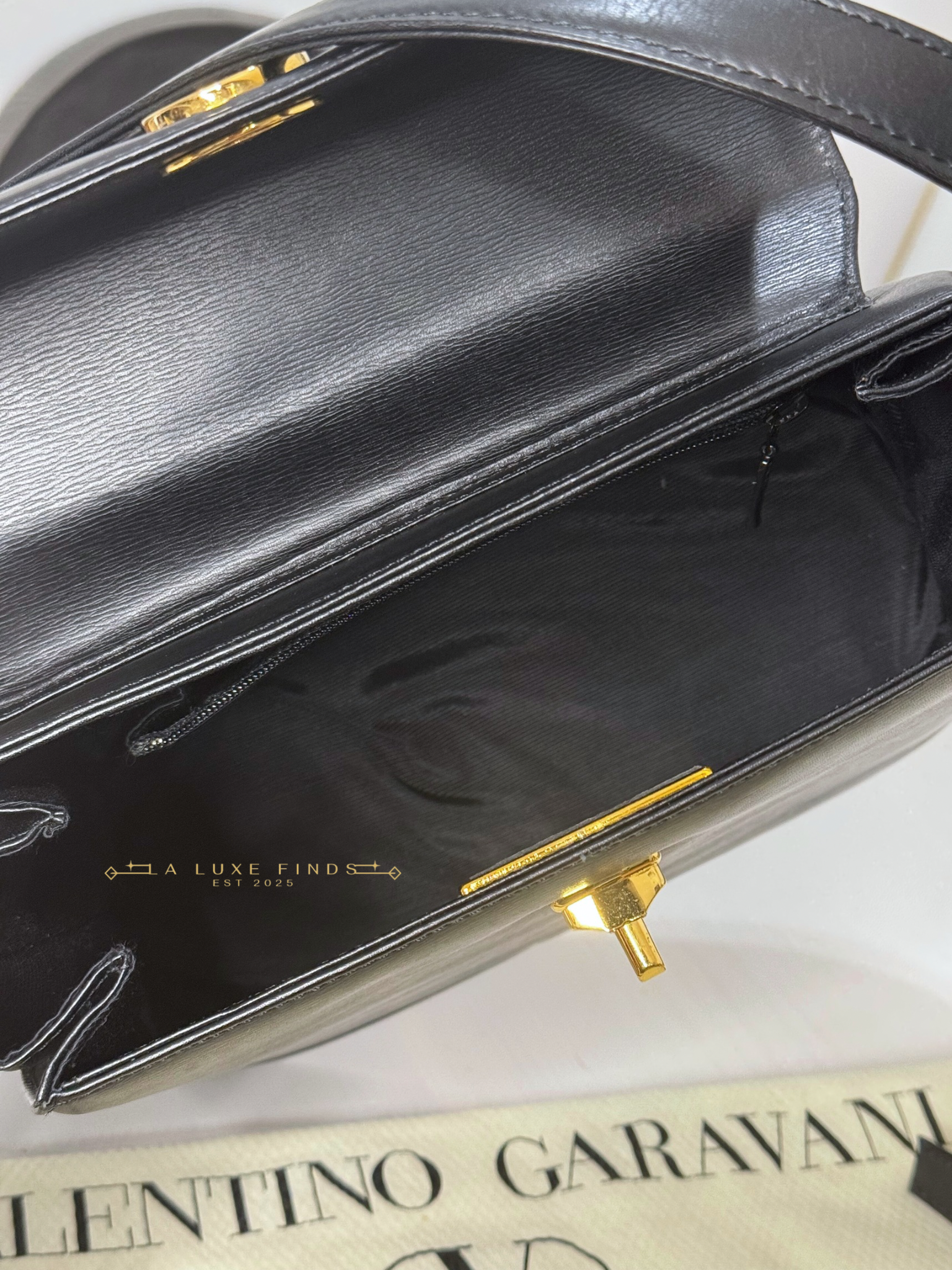 VALENTINO GARAVANI 2-Way Bag