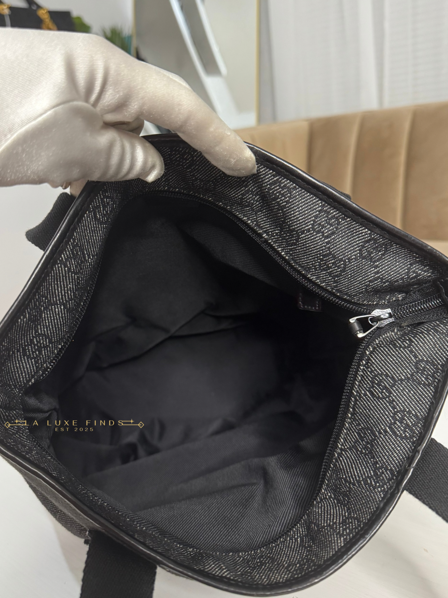 GUCCI GG Canvas Tote