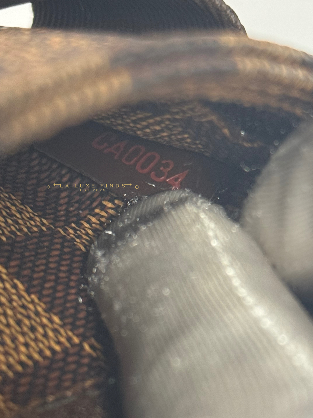 LOUIS VUITTON Geronimo Damier Ebene